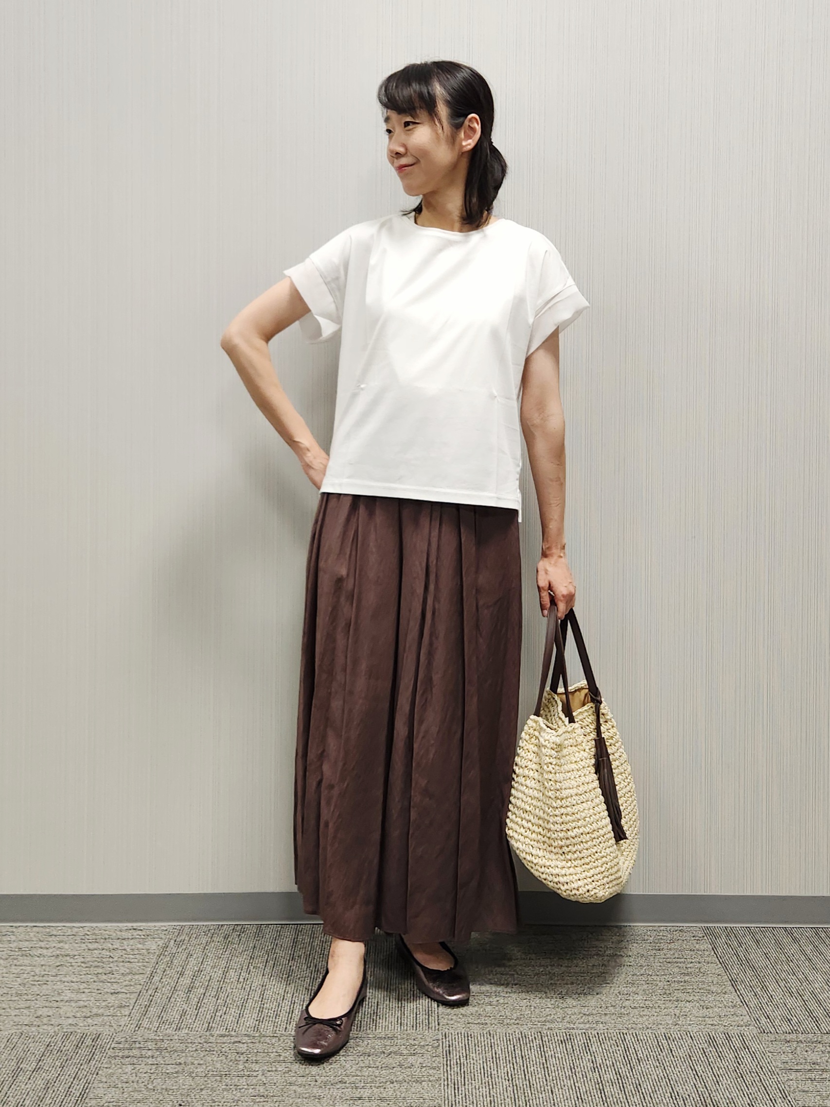 naraさんの「Dessin｜【UVカット/接触冷感】美光沢カットソー」を使ったコーディネート