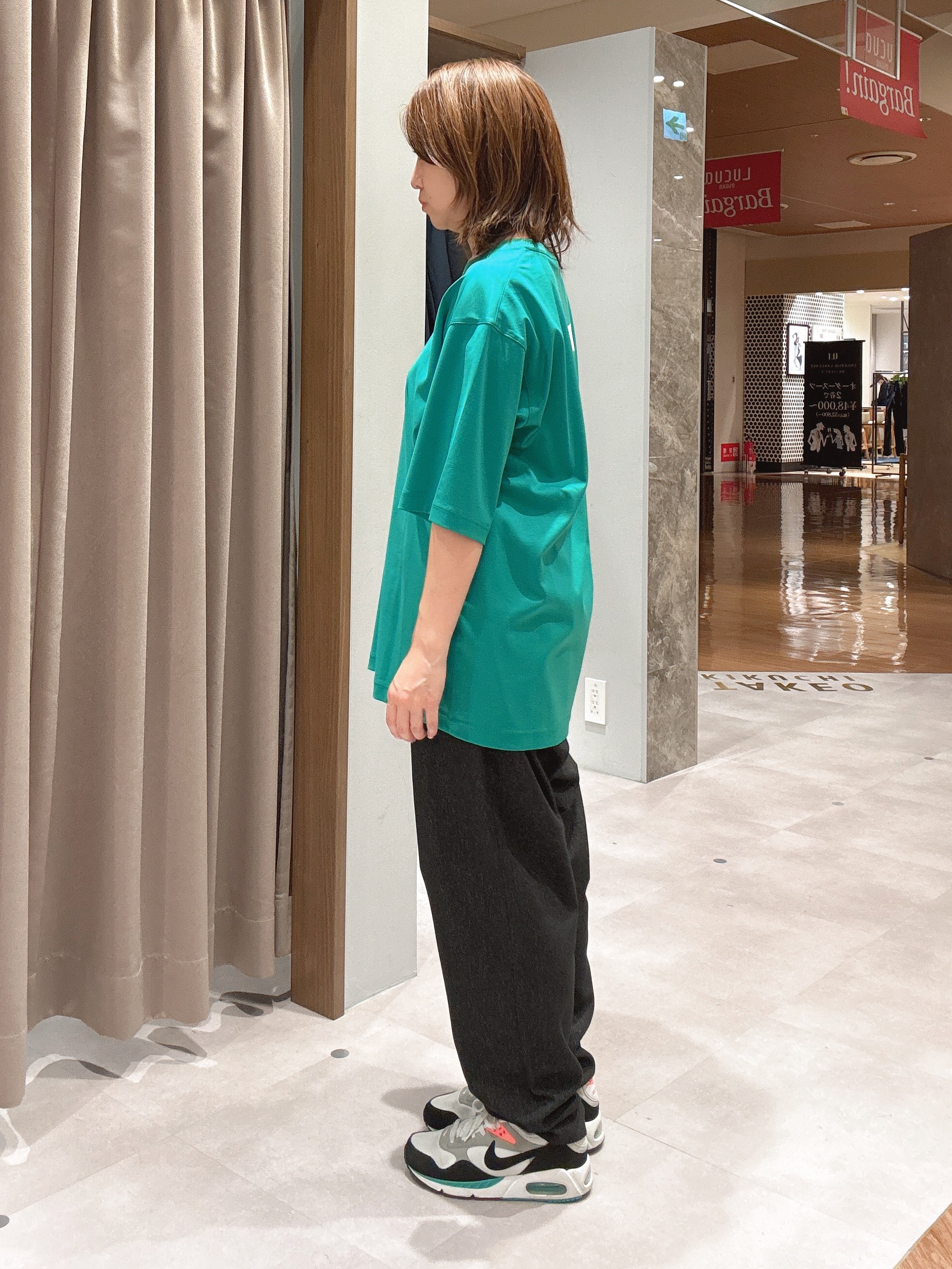 hanechanさんの「TAKEO KIKUCHI｜【BOWLER HAT LABEL】アイスクリアコットン ピンナップガール 半袖Tシャツ」を使ったコーディネート