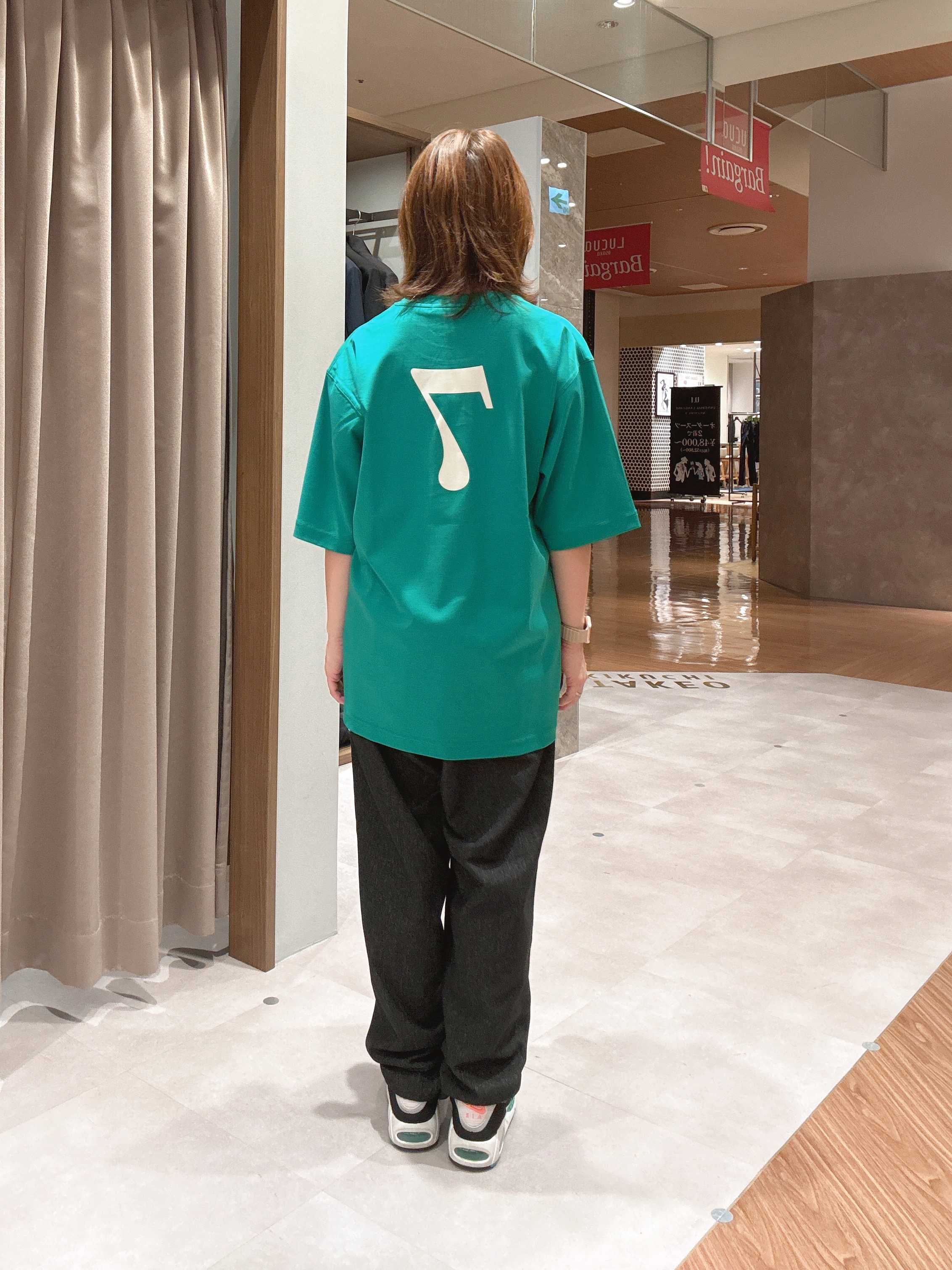 hanechanさんの「TAKEO KIKUCHI｜【BOWLER HAT LABEL】アイスクリアコットン ピンナップガール 半袖Tシャツ」を使ったコーディネート