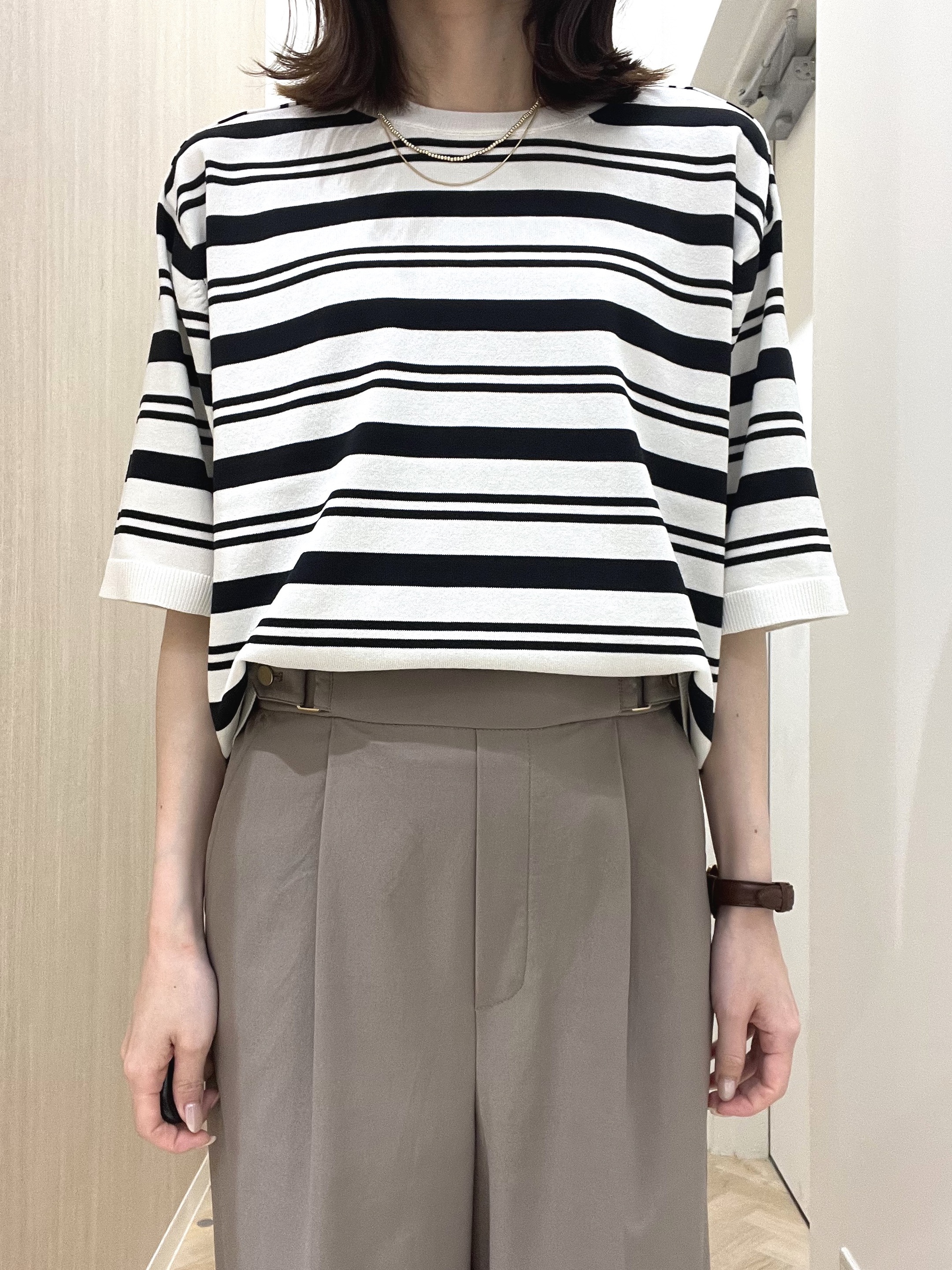  おまつさんの「grove｜【ひんやり・UVカット・洗濯機◎】Tシャツ感覚で着られるコットン混ニット」を使ったコーディネート
