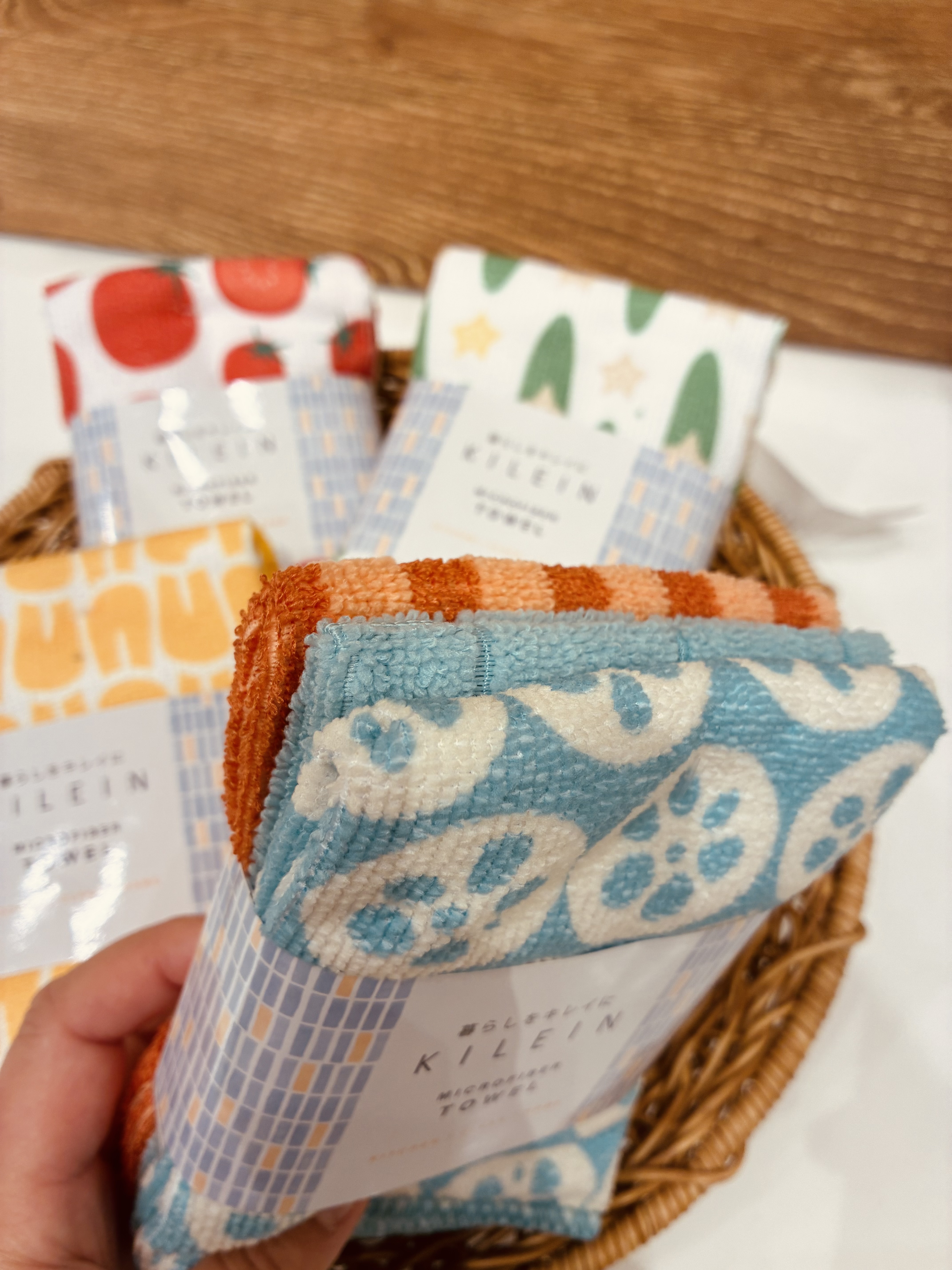 あーちゃんさんの「212 KITCHEN STORE｜KILEIN マイクロファイバータオル コーン」を使ったコーディネート