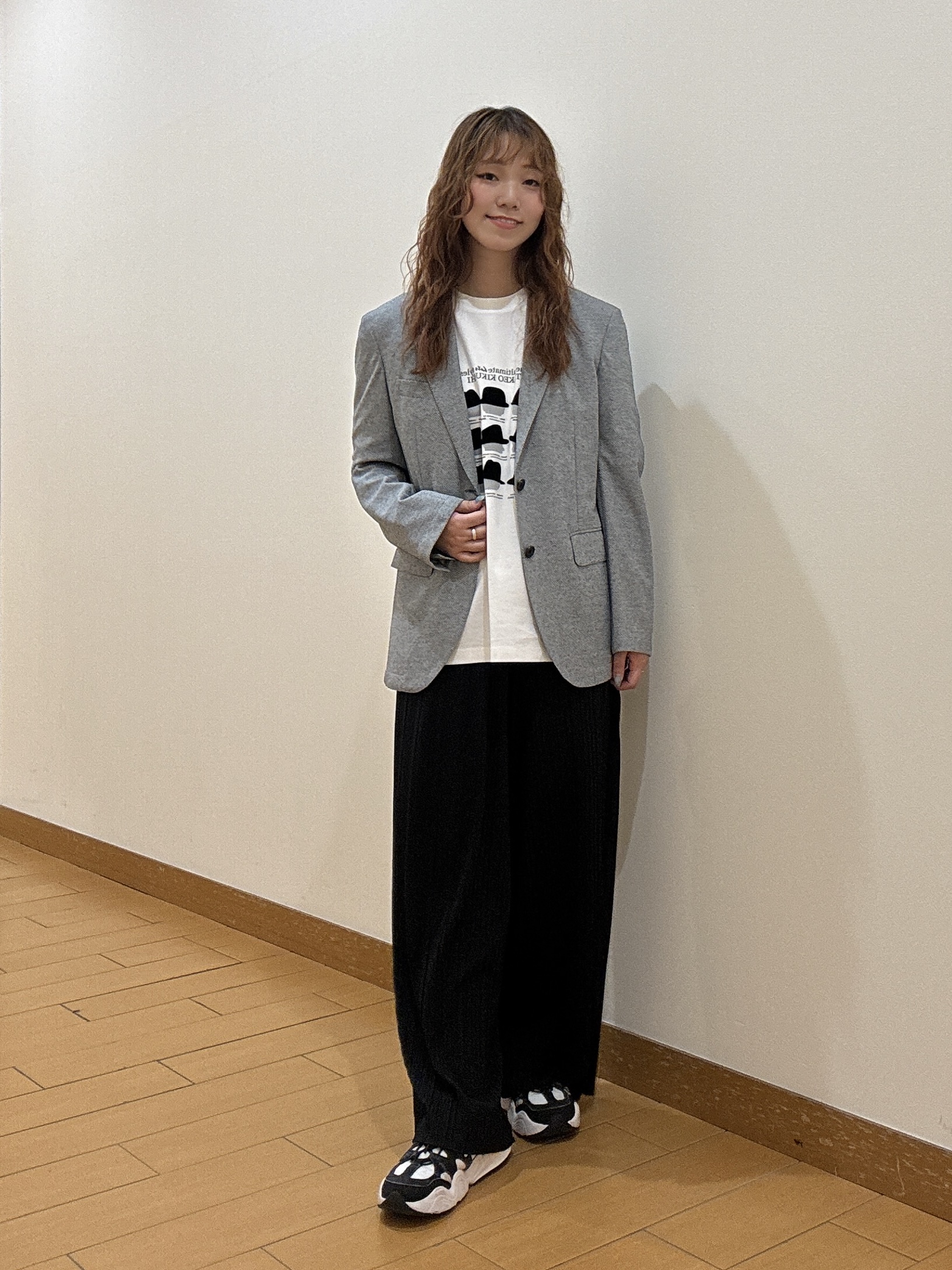 ヒナさんの「TAKEO KIKUCHI｜【BOWLER HAT LABEL】クールデオドラントジャージ ハットスタイルス 半袖Tシャツ」を使ったコーディネート
