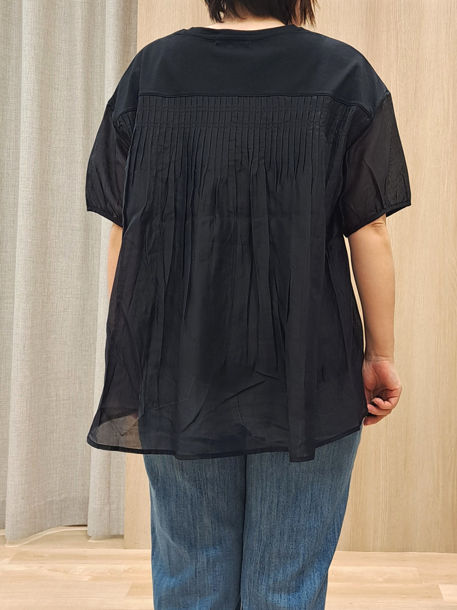 ふるさんの「grove｜【貴島明日香さん着用/UVカット】体型カバー叶う、バックプリーツTシャツ」を使ったコーディネート