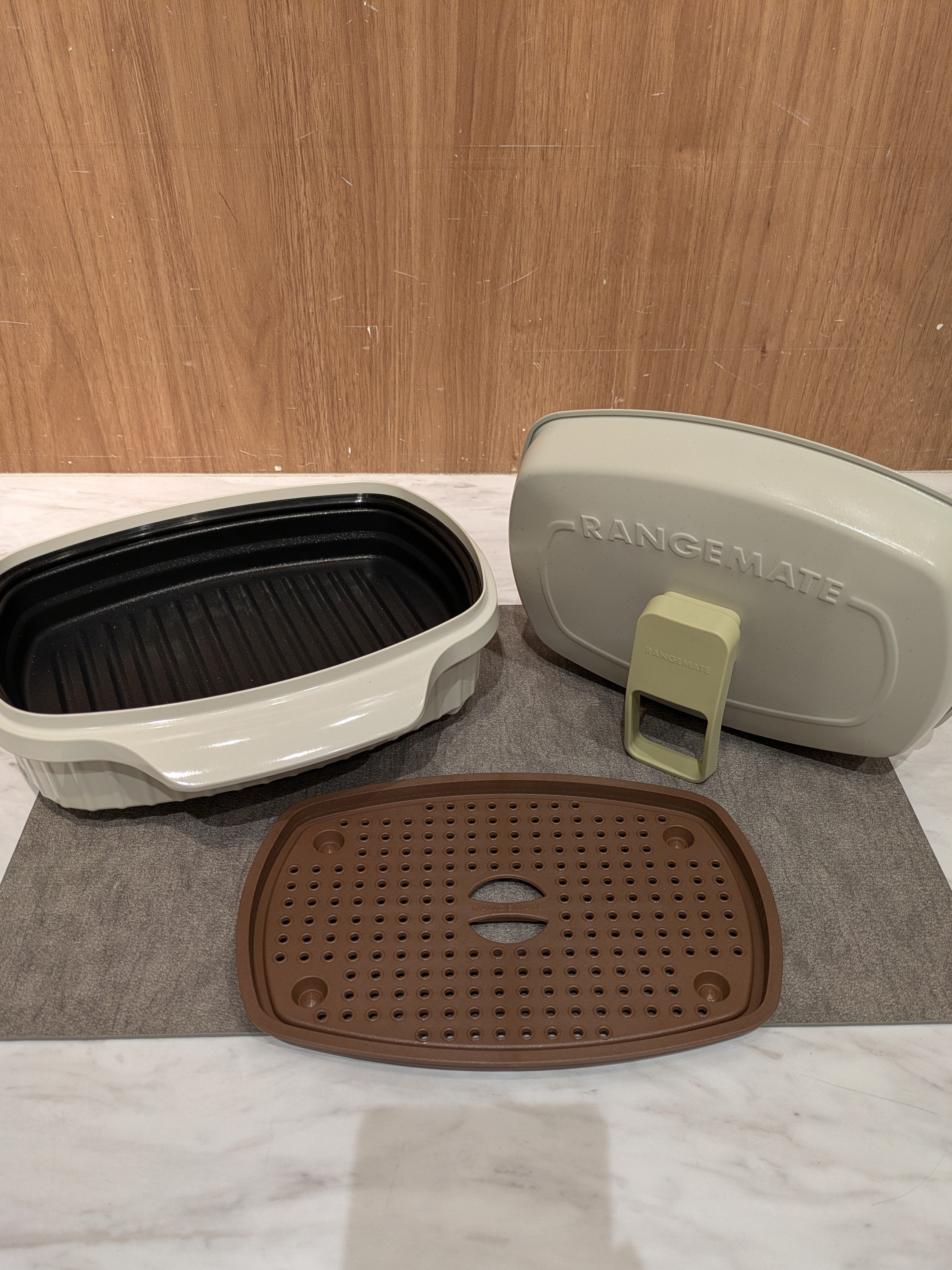 エトーさんの「212 KITCHEN STORE｜」を使ったコーディネート
