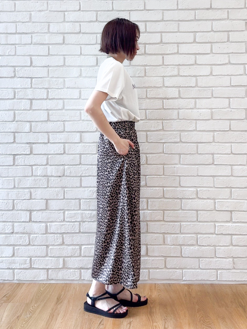 𝐜𝐡𝐢𝐤𝐚さんの「SHOO･LA･RUE｜【高レビュー/洗濯機可/セットアップ可】軽凛(かろりん) ひんやり半袖ジャケット」を使ったコーディネート