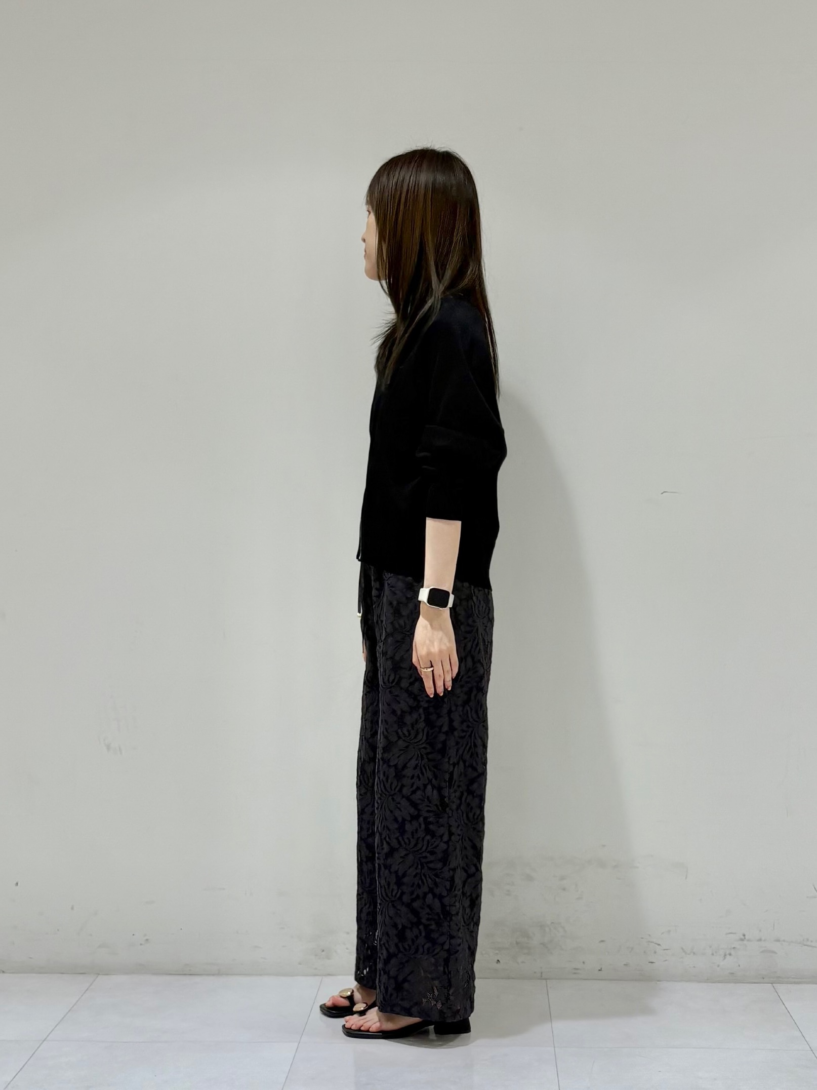 kyokaさんの「UNTITLED｜【アンサンブル可/日除け・冷房対策】シアーレーヨンZIPカーディガン」を使ったコーディネート