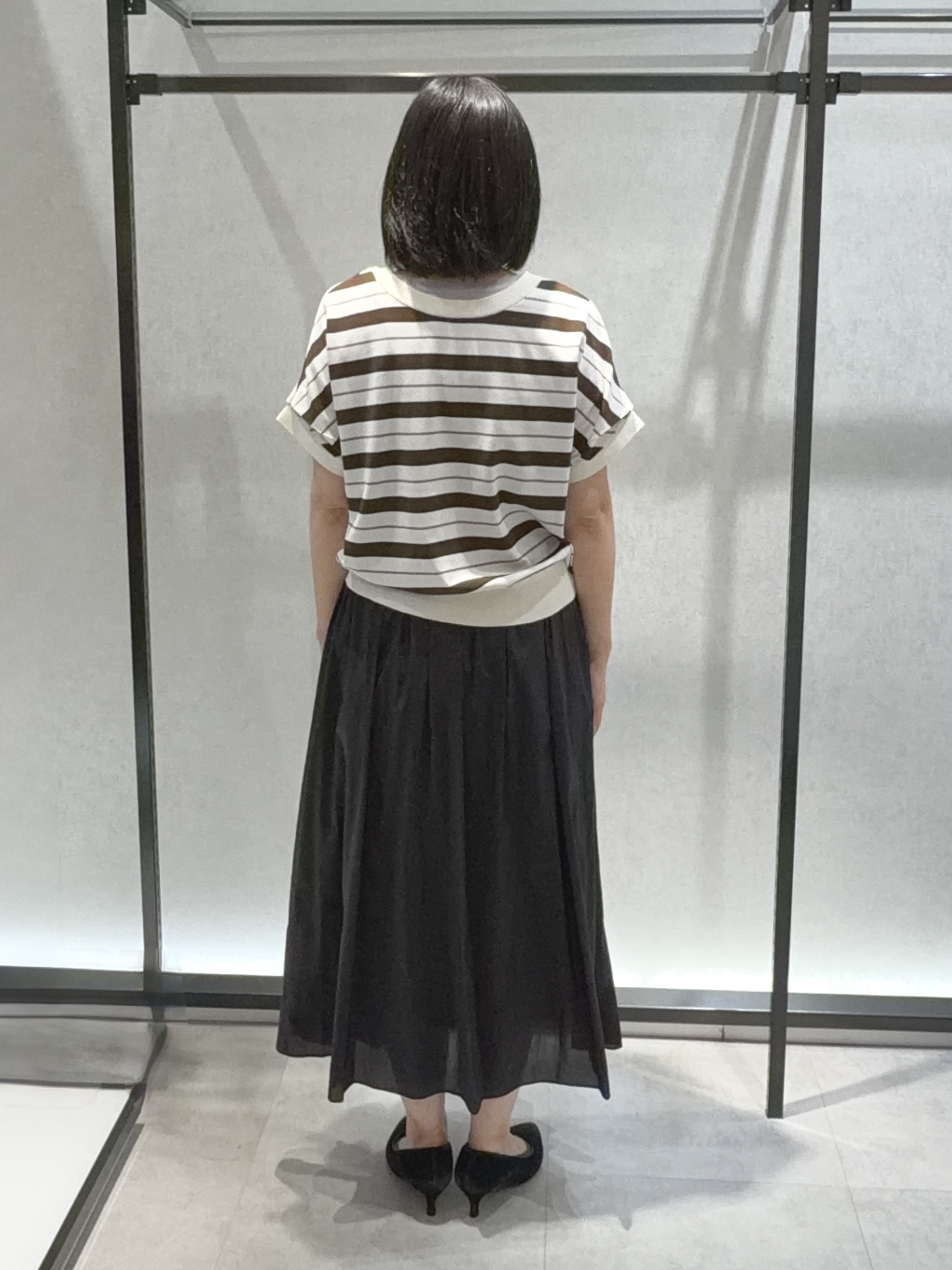 わたなべさんの「UNTITLED｜【前後2WAY】ドライタッチコットンプルオーバー」を使ったコーディネート