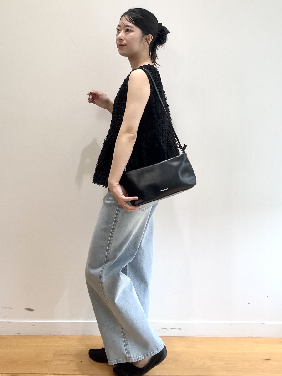 RINAさんの「OPAQUE.CLIP｜フリンジジャカード ペプラムブラウス【洗濯機OK】」を使ったコーディネート
