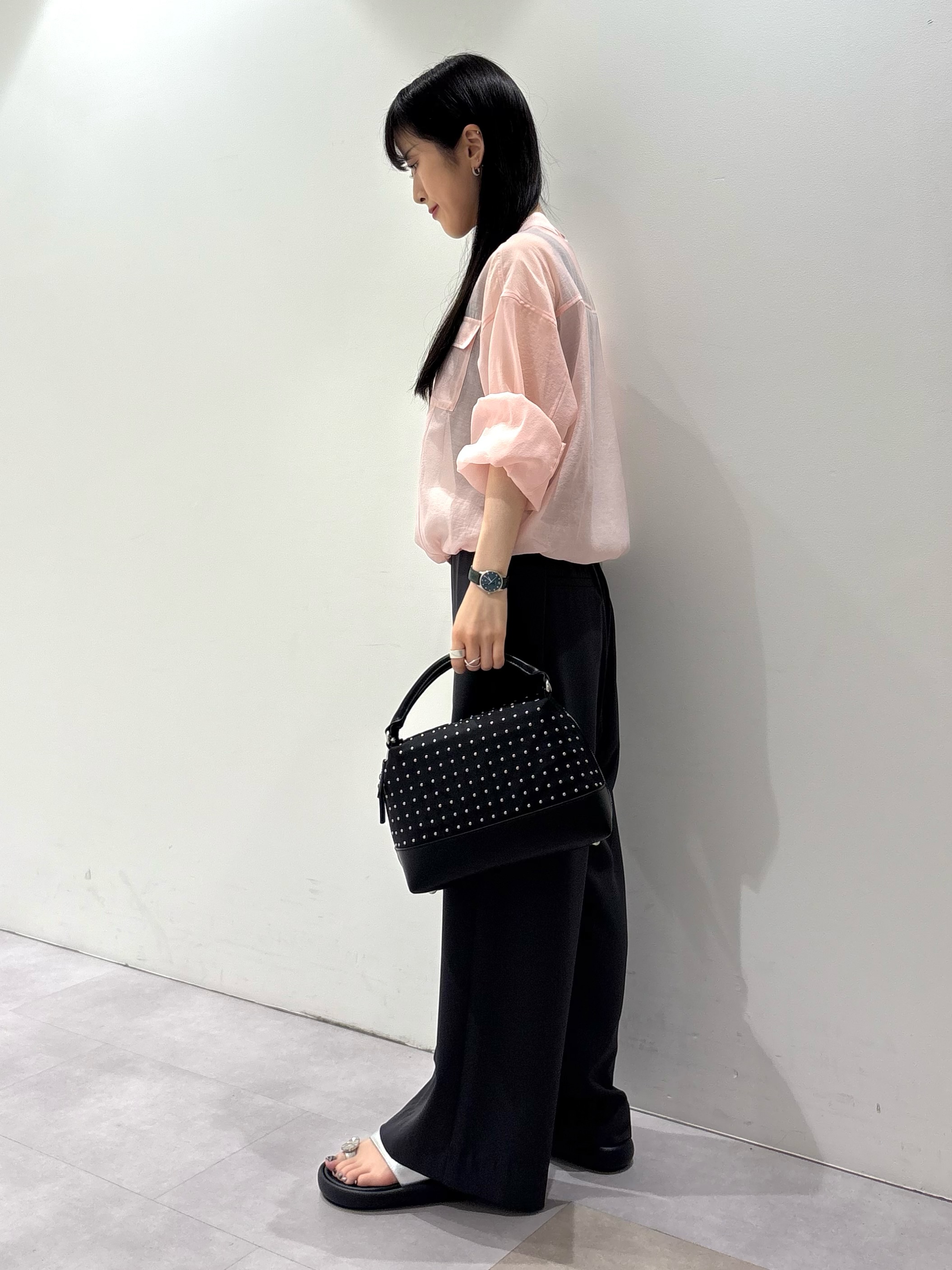 KEIKOさんの「INDIVI｜【トレンド／2WAY】裾ドロスト付きシアーブラウスブルゾン」を使ったコーディネート