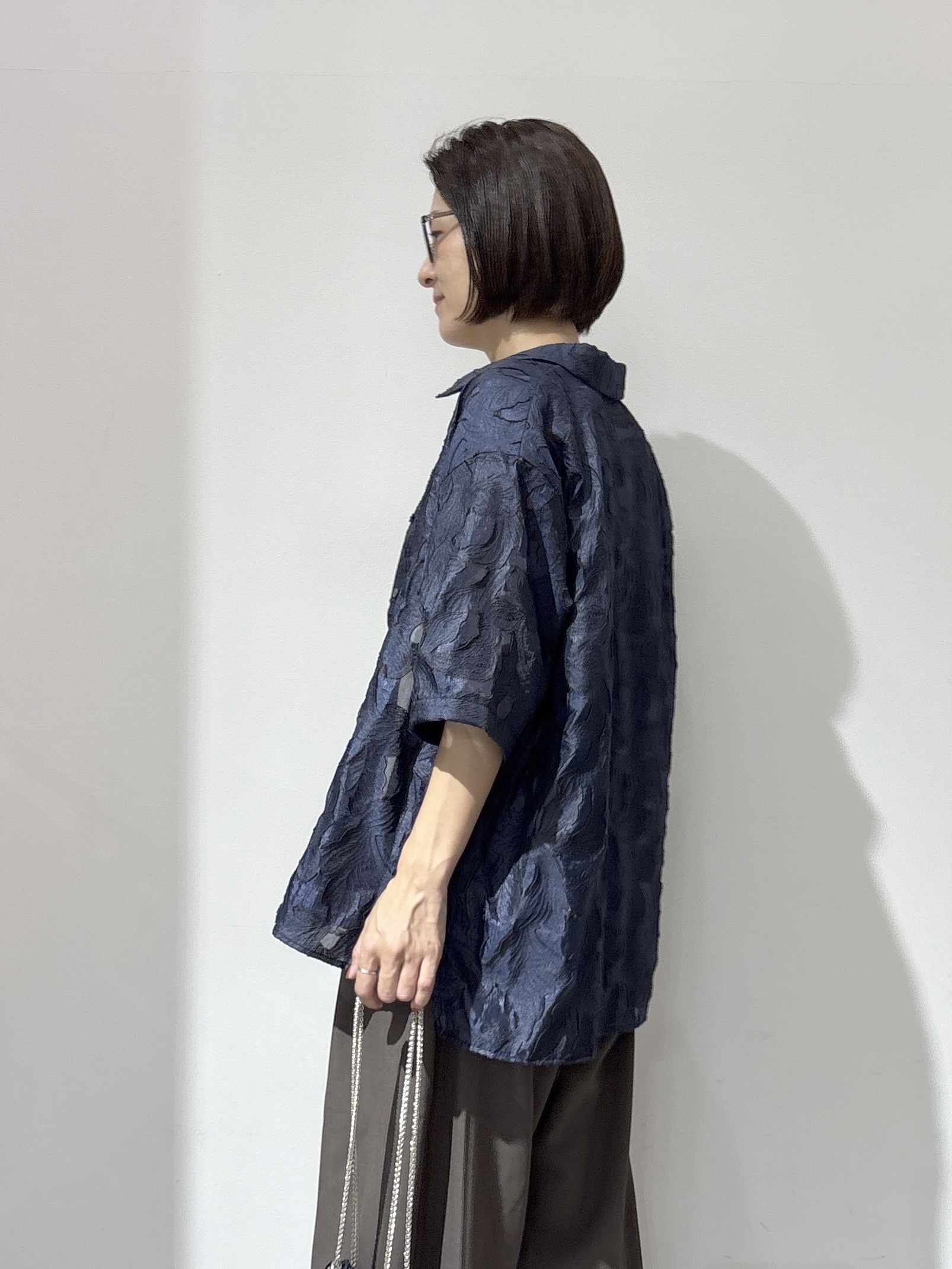 NAKAさんの「OPAQUE.CLIP｜シアージャカードシャツ【洗濯機OK】」を使ったコーディネート