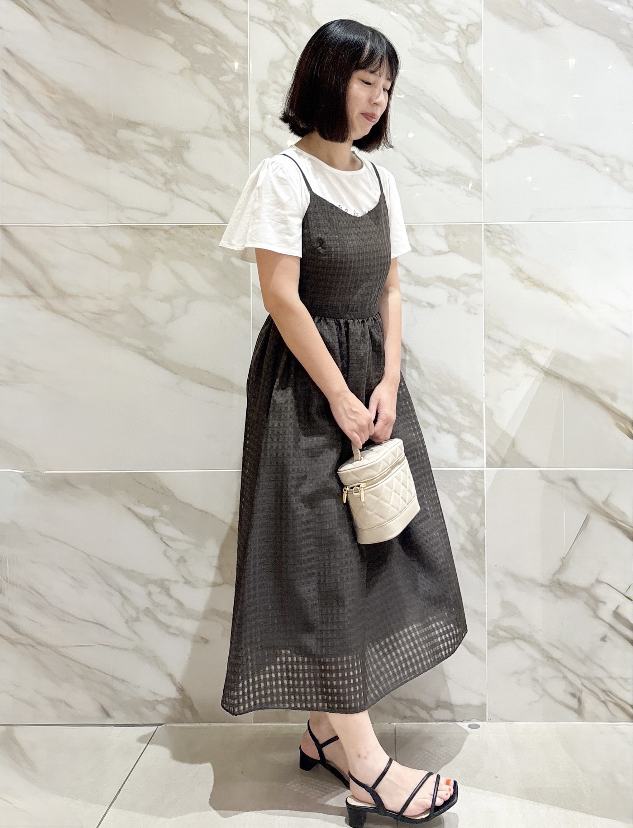 マキさんの「index｜リボンロゴTシャツ」を使ったコーディネート