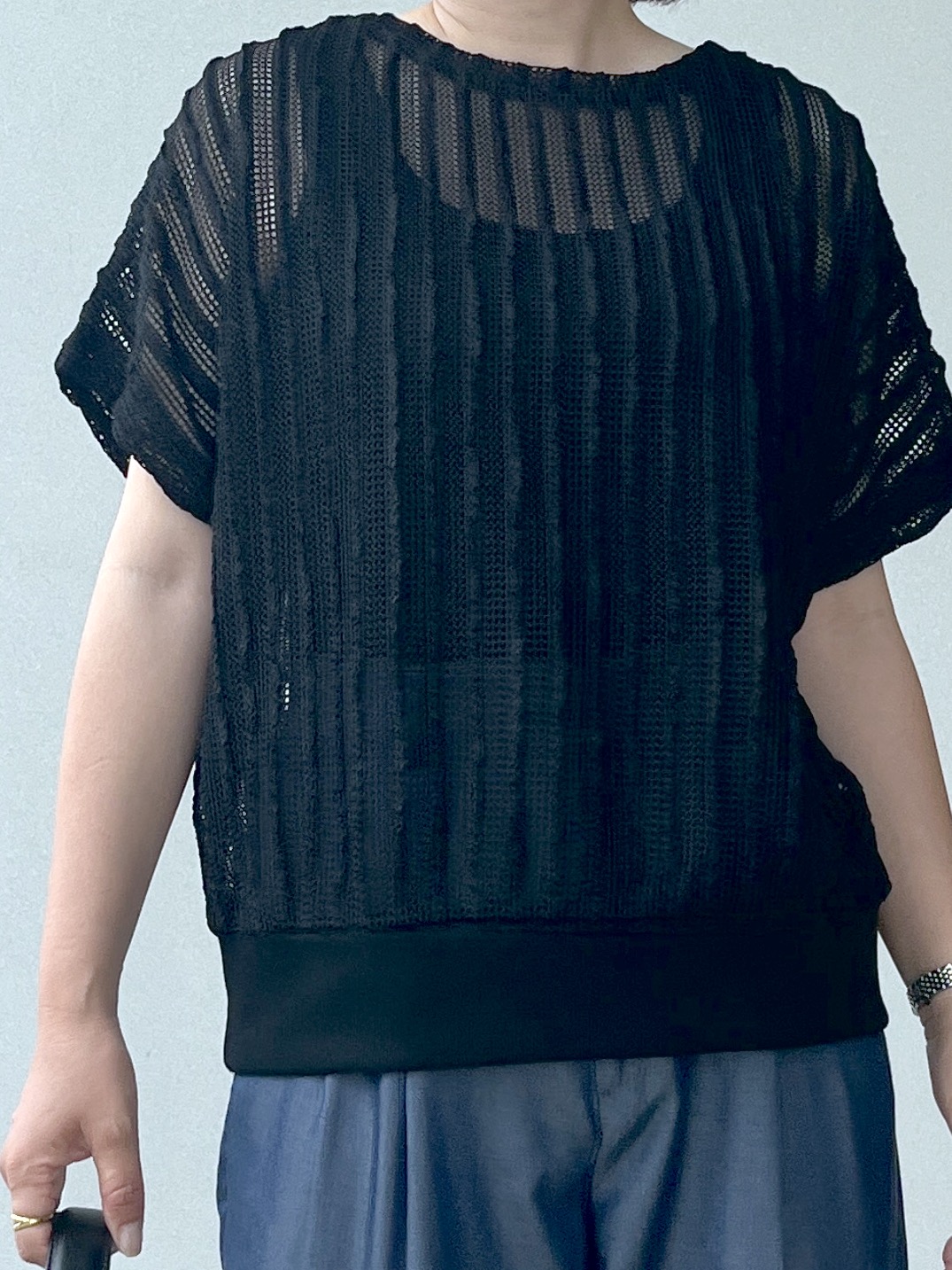 Soeさんの「DRESSTERIOR｜【体系カバー/日除け】ドルマンスリーブ シアーメッシュプルオーバー」を使ったコーディネート