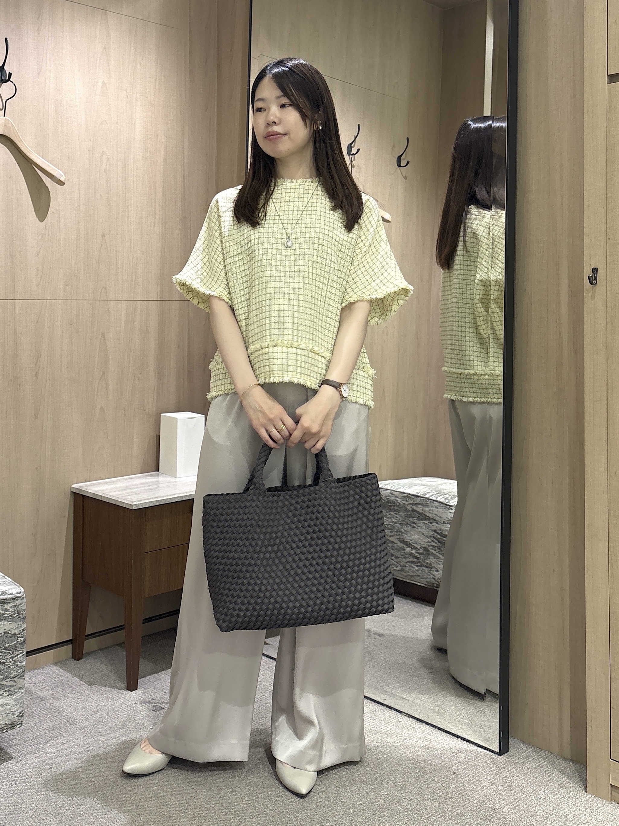 asamiさんの「UNTITLED｜ファンシーツイードブラウス」を使ったコーディネート