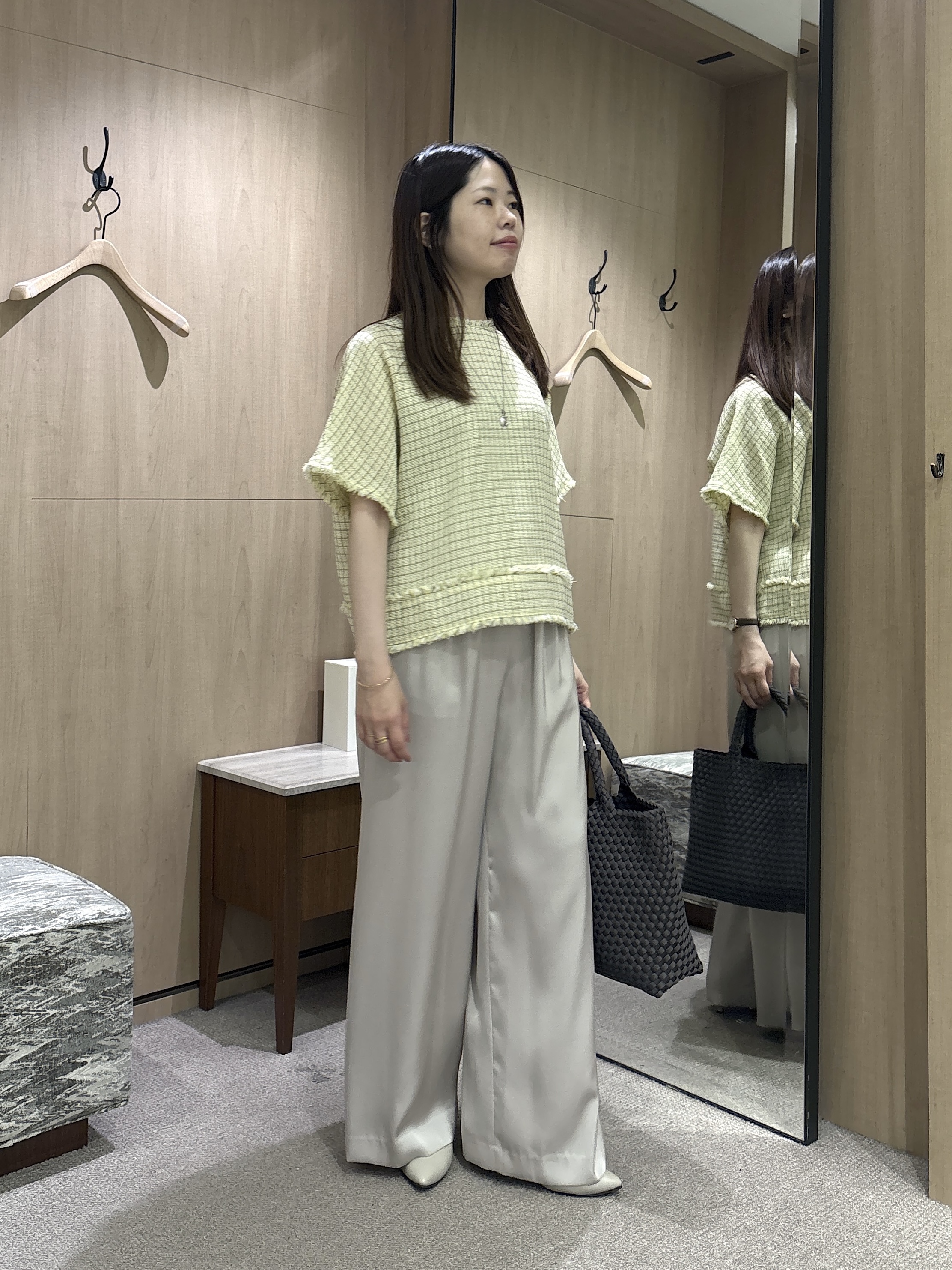 asamiさんの「UNTITLED｜ファンシーツイードブラウス」を使ったコーディネート