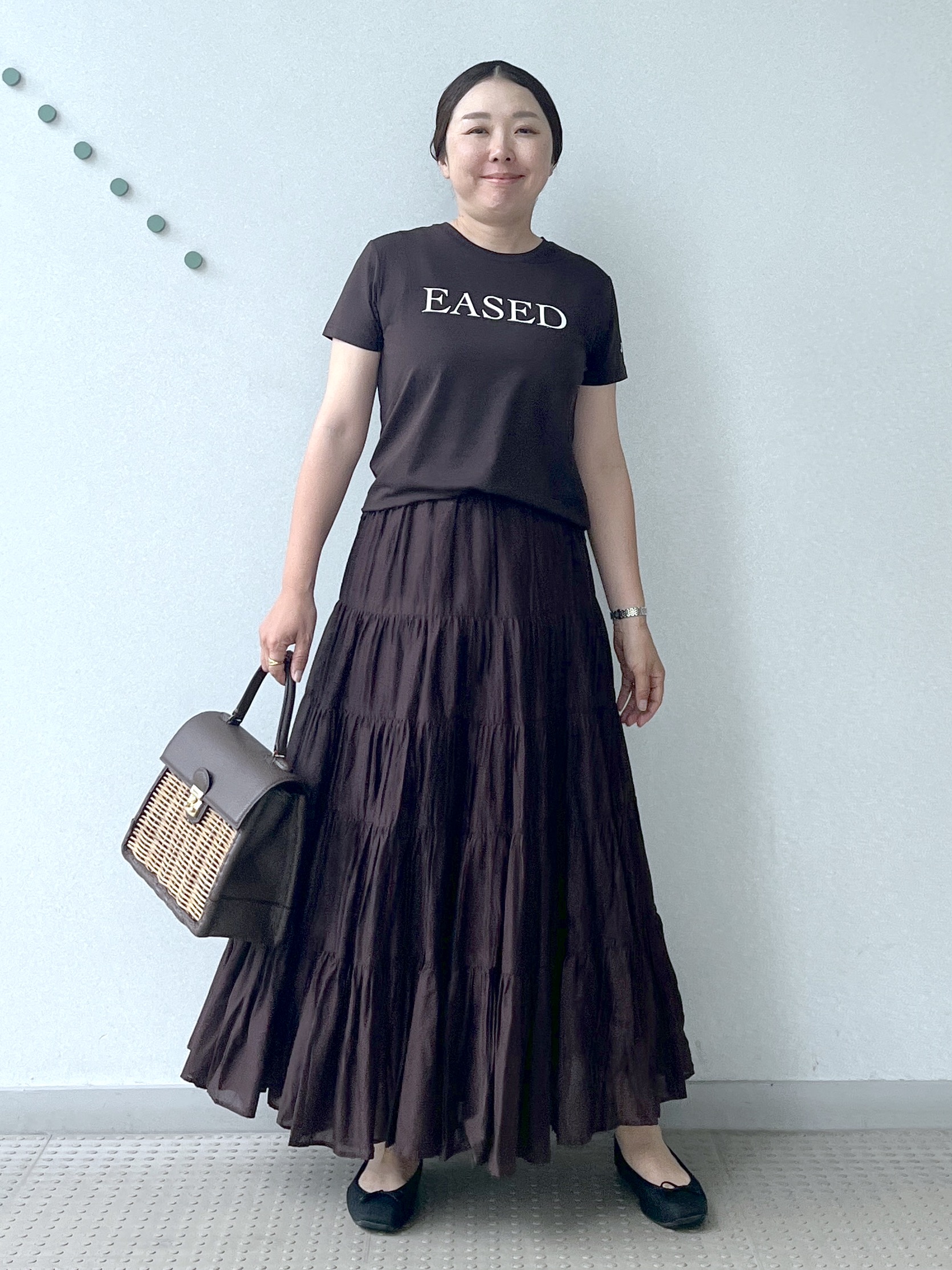 Soeさんの「DRESSTERIOR｜【立体ロゴ】フロッキーロゴプリントTシャツ」を使ったコーディネート