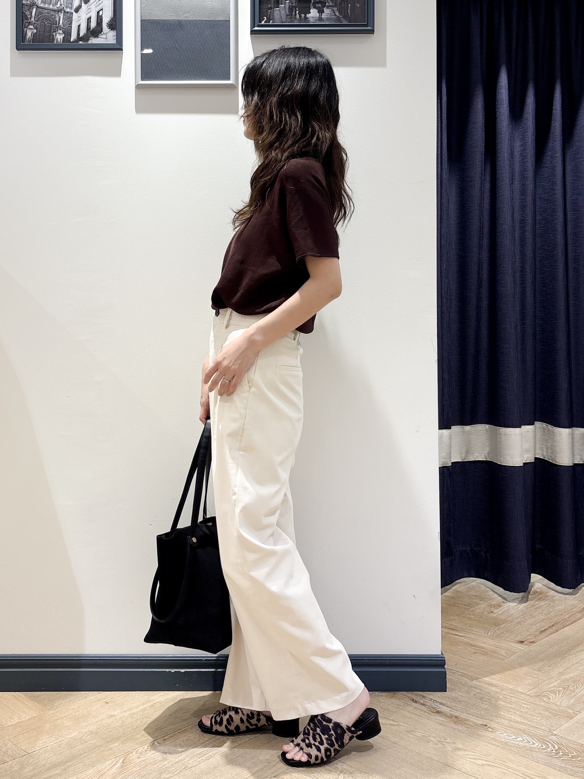 ayakaさんの「grove｜【シリーズ累計36万枚！名品ニット】やわらかドライタッチ ドルマンニット」を使ったコーディネート