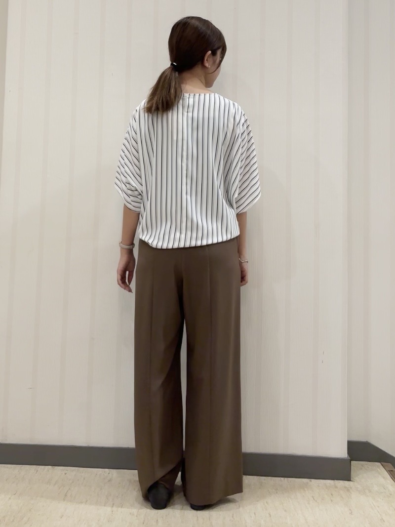 ちひさんの「INDIVI｜【UVケア／接触冷感】ジョーゼットドルマンブラウス」を使ったコーディネート