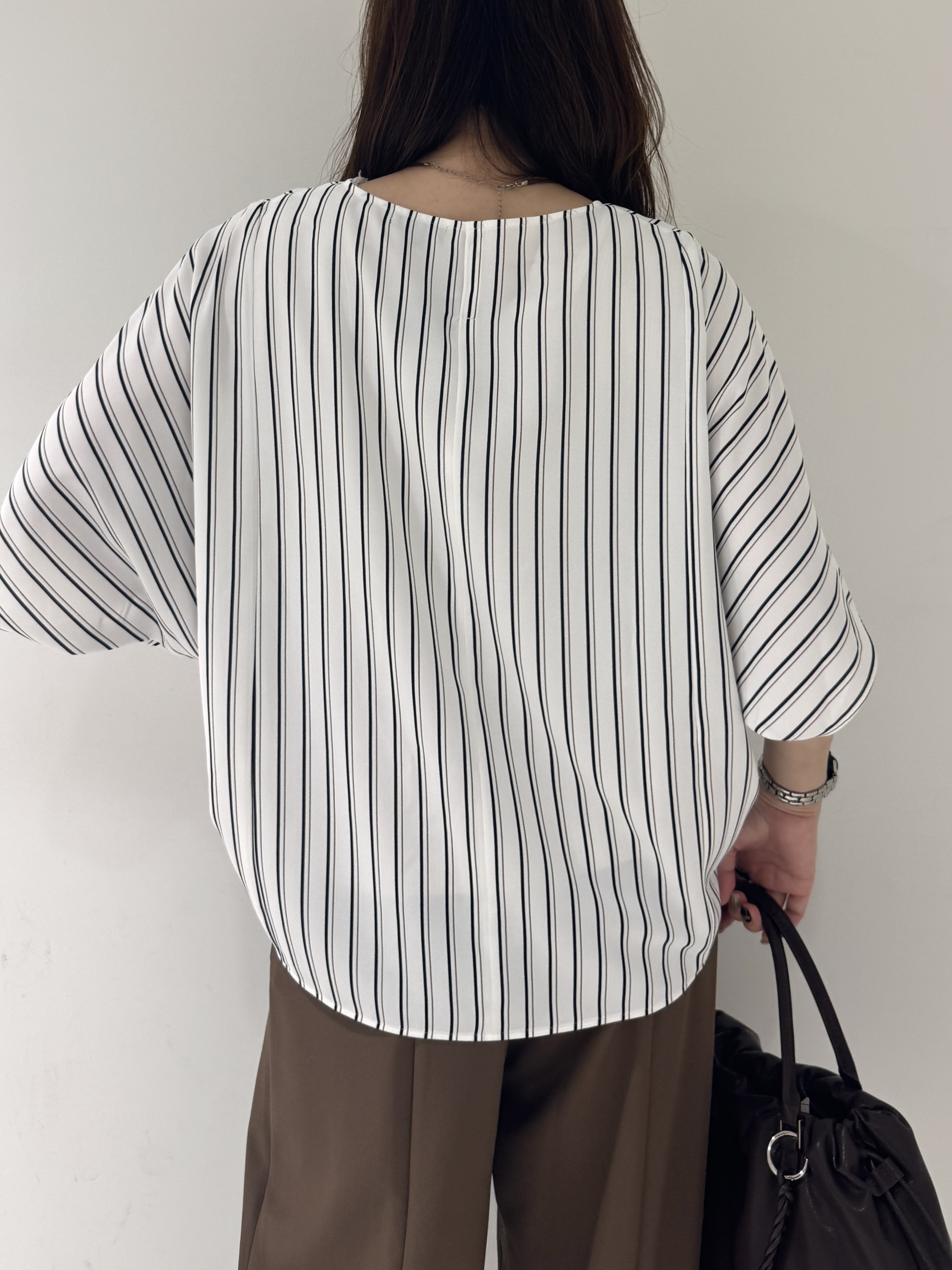 そんさんの「INDIVI｜【UVケア／接触冷感】ジョーゼットドルマンブラウス」を使ったコーディネート