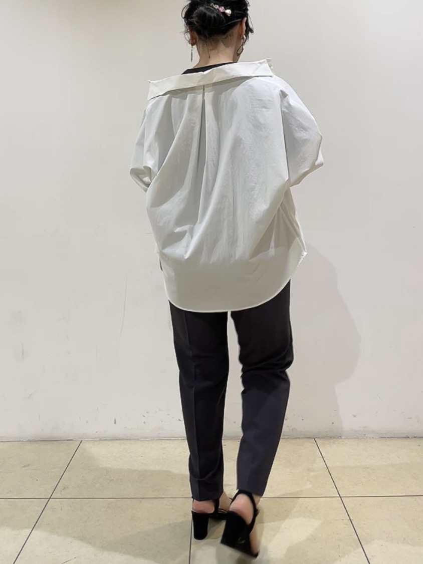 watanabeさんの「UNTITLED｜【接触冷感/吸水速乾/UVカット】ドルマンスリーブシャツ」を使ったコーディネート