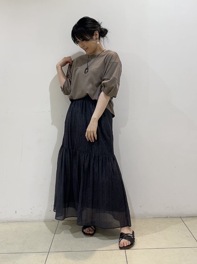 watanabeさんの「UNTITLED｜【汗染み防止/接触冷感】ランタンスリーブプルオーバー」を使ったコーディネート