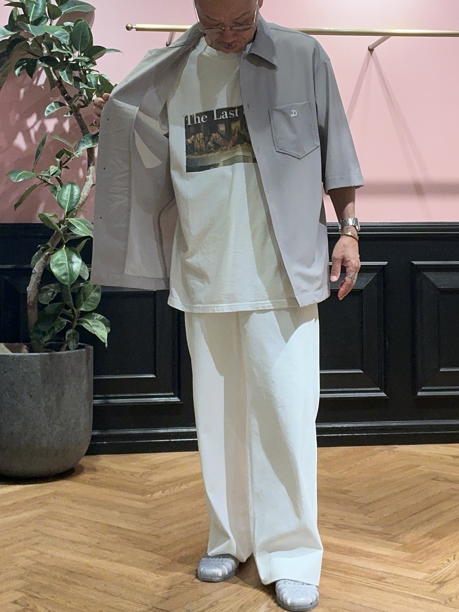 torigoeさんの「DRESSTERIOR｜【接触冷感/UVカット/ウォッシャブル/Safari5月号掲載】AIRTOOL ハーフスリーブシャツ」を使ったコーディネート