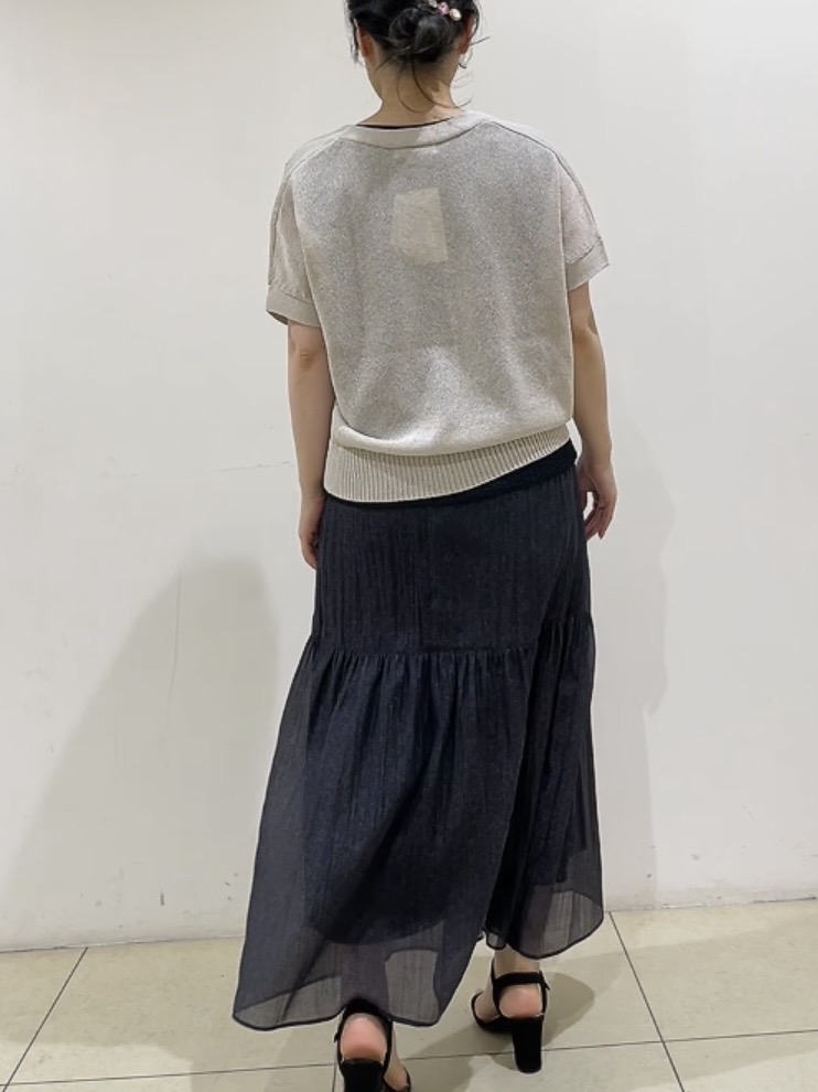 watanabeさんの「UNTITLED｜【洗える/清涼感】ドライタッチスリーブレスカーディガン」を使ったコーディネート