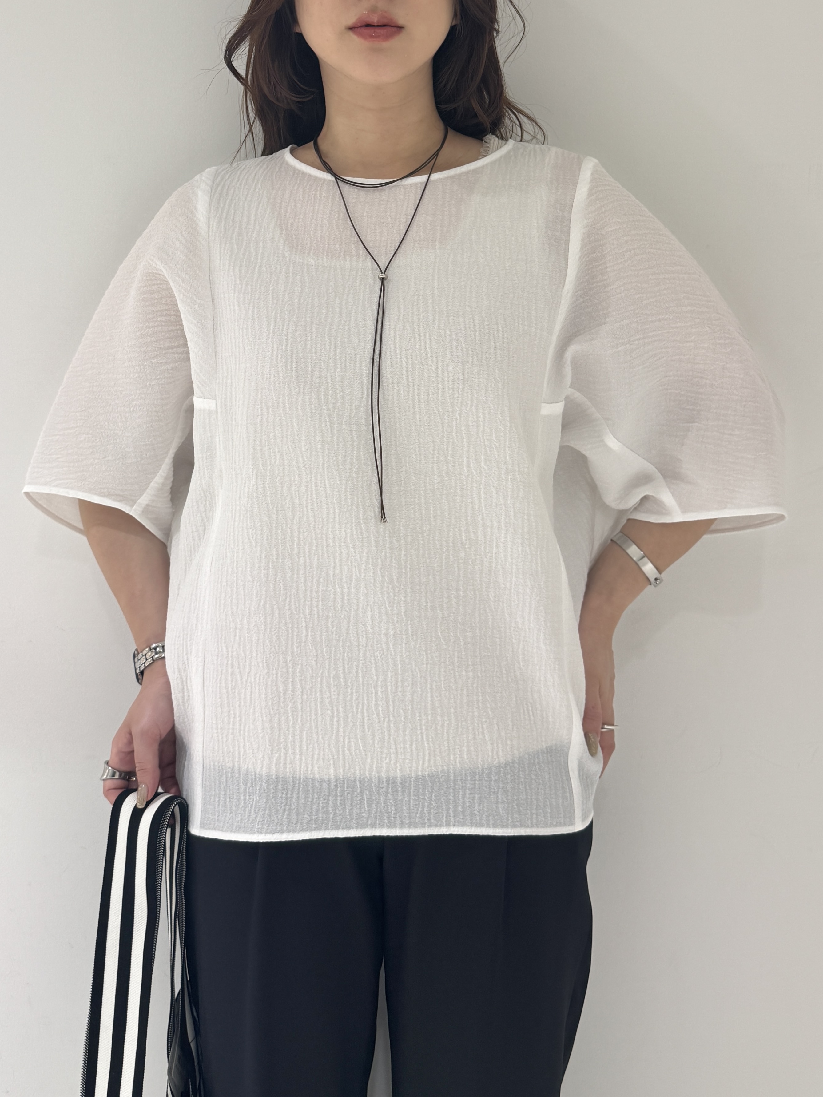 そんさんの「INDIVI｜【華奢見え】ジャカード ドルマントップス」を使ったコーディネート