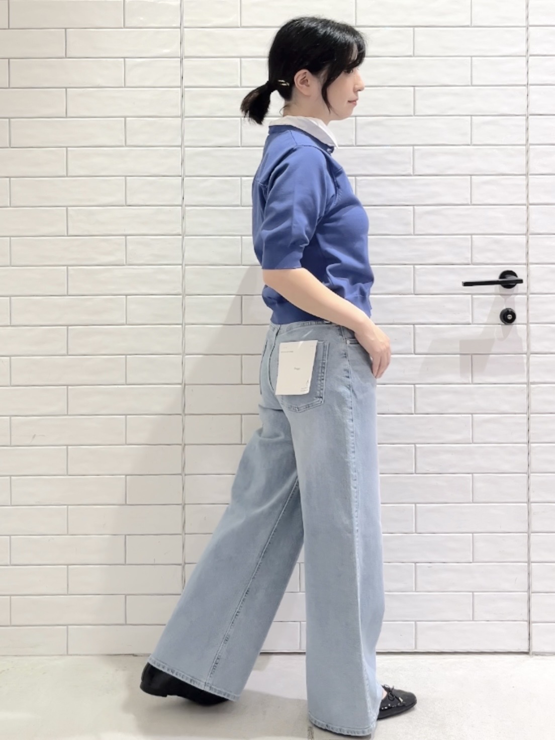 しおりさんの「OPAQUE.CLIP｜フォルムスリーブ ドッキングポロ衿ニット【洗濯機OK】」を使ったコーディネート