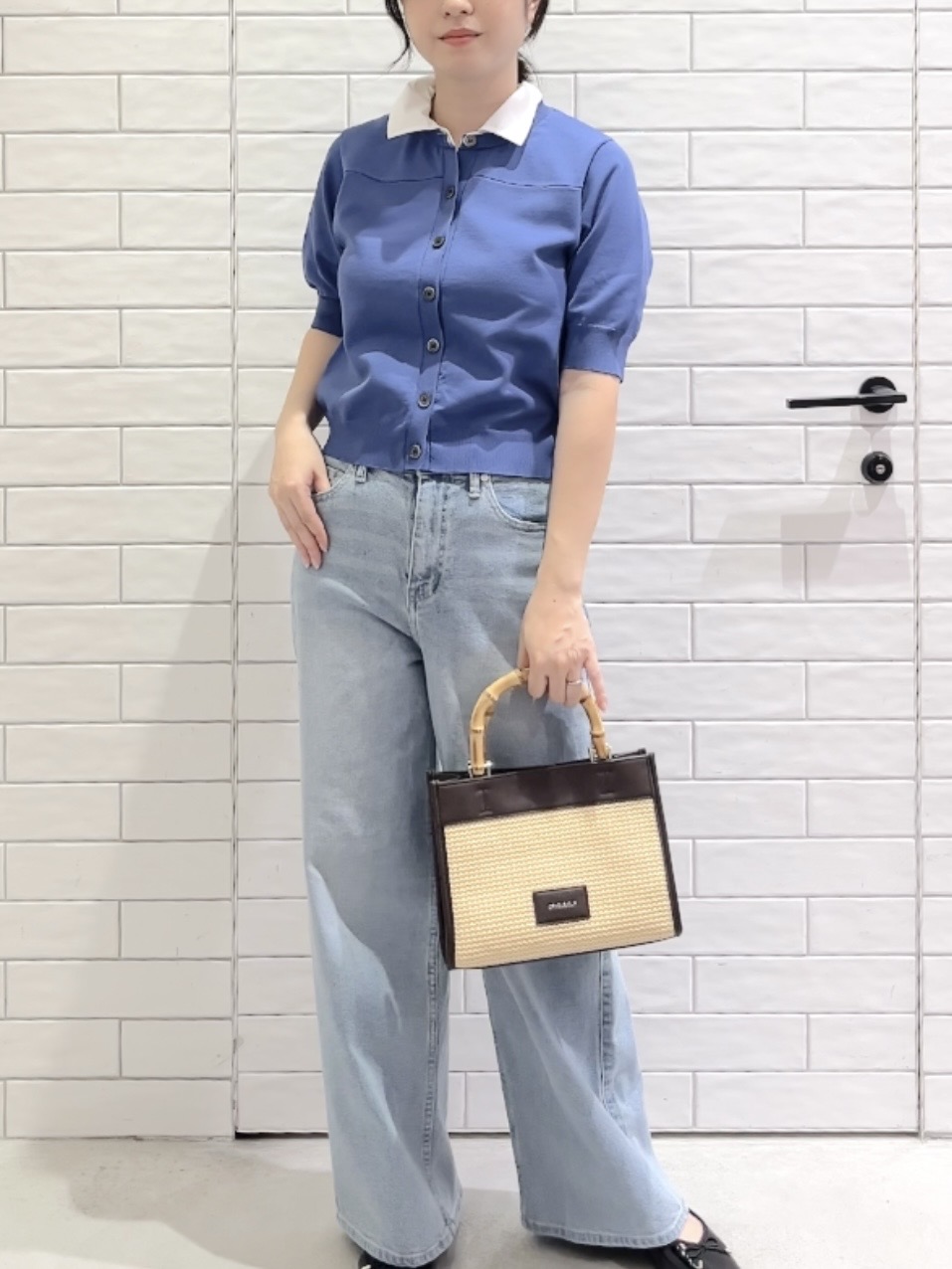 しおりさんの「OPAQUE.CLIP｜フォルムスリーブ ドッキングポロ衿ニット【洗濯機OK】」を使ったコーディネート