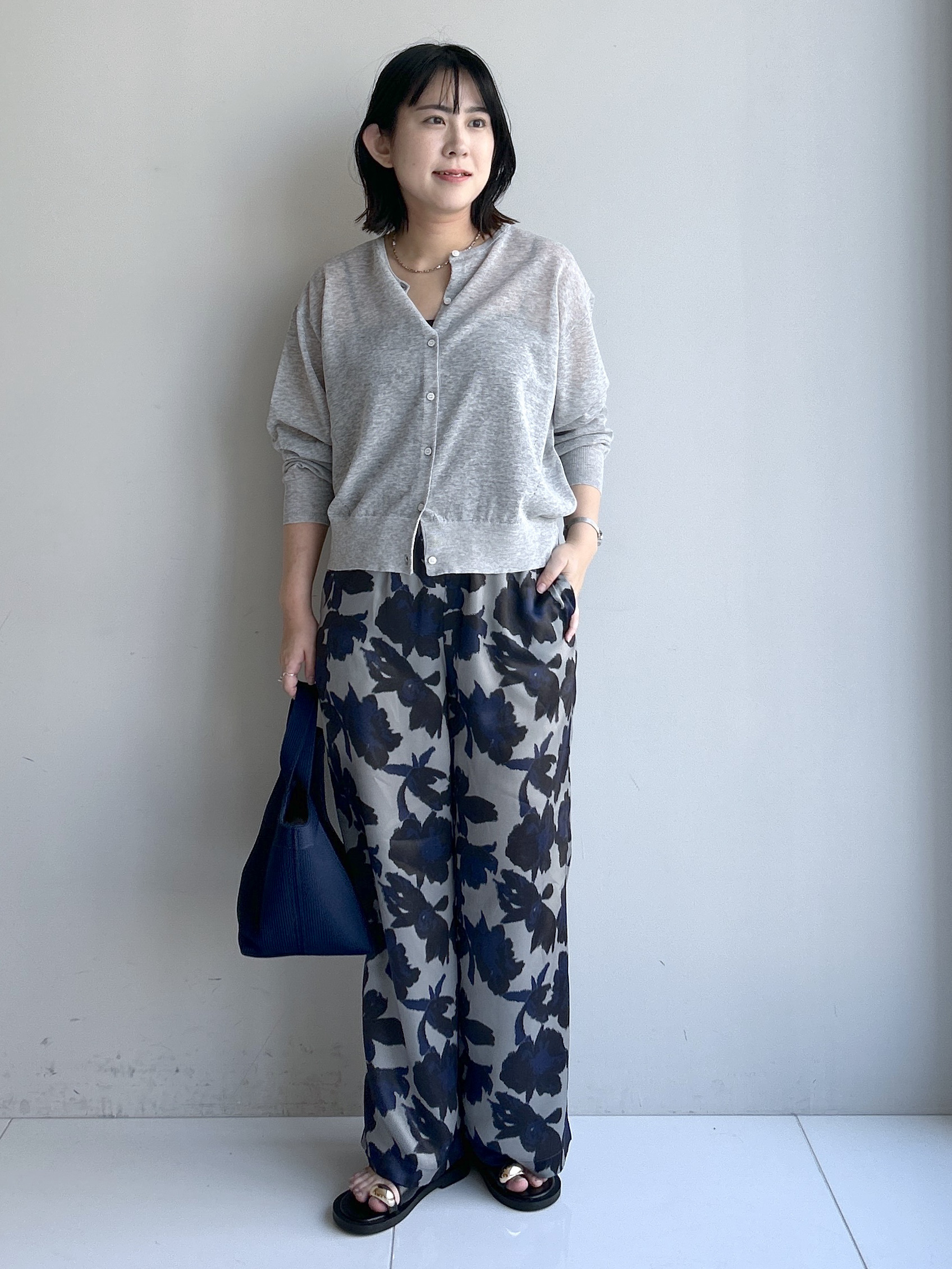 Hirokaさんの「Dessin｜お守りカーディガン -ウォッシャブル-」を使ったコーディネート