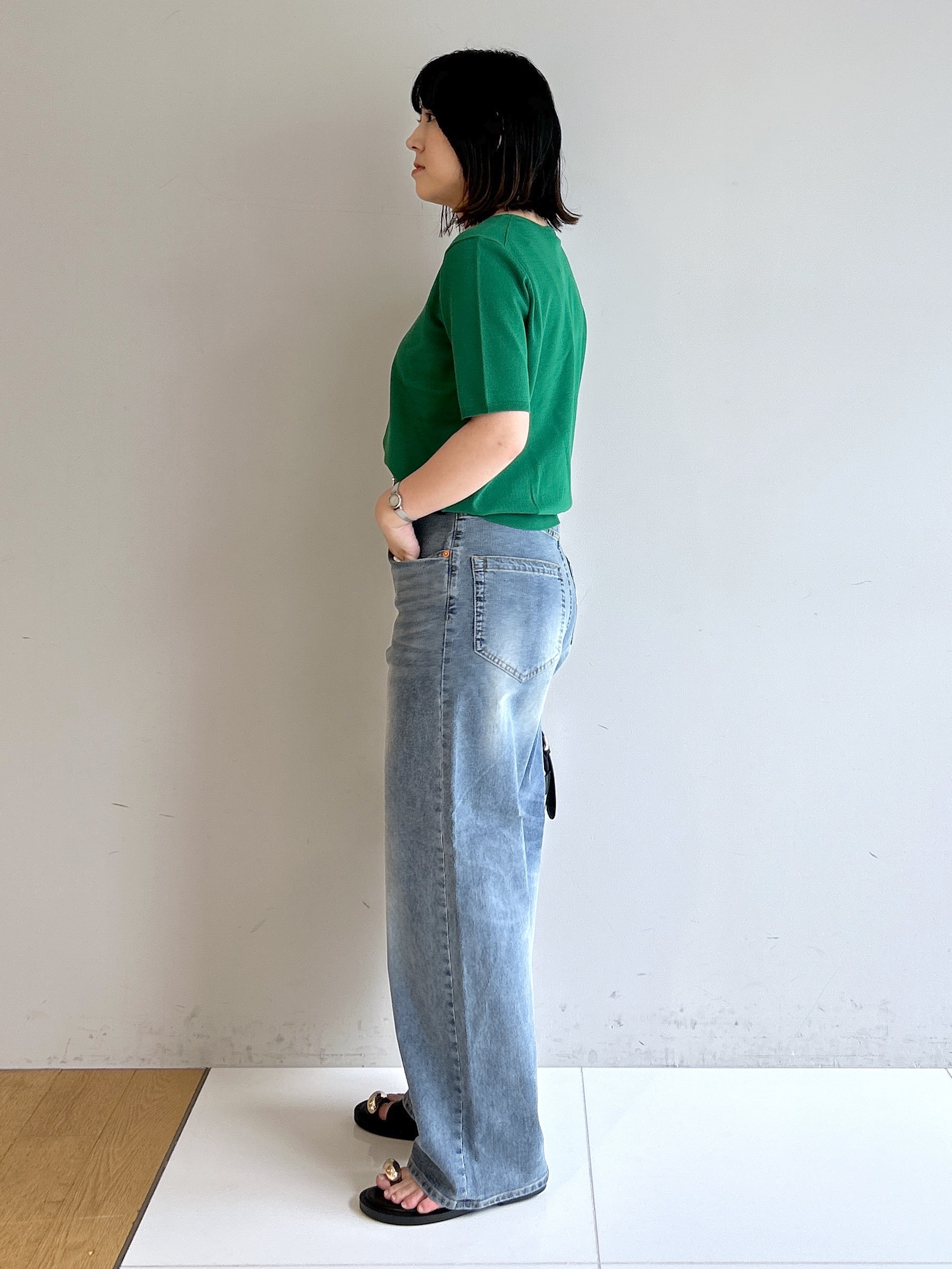 Hirokaさんの「Dessin｜【9色展開/接触冷感/UVカット】ドライタッチサマーニットT」を使ったコーディネート