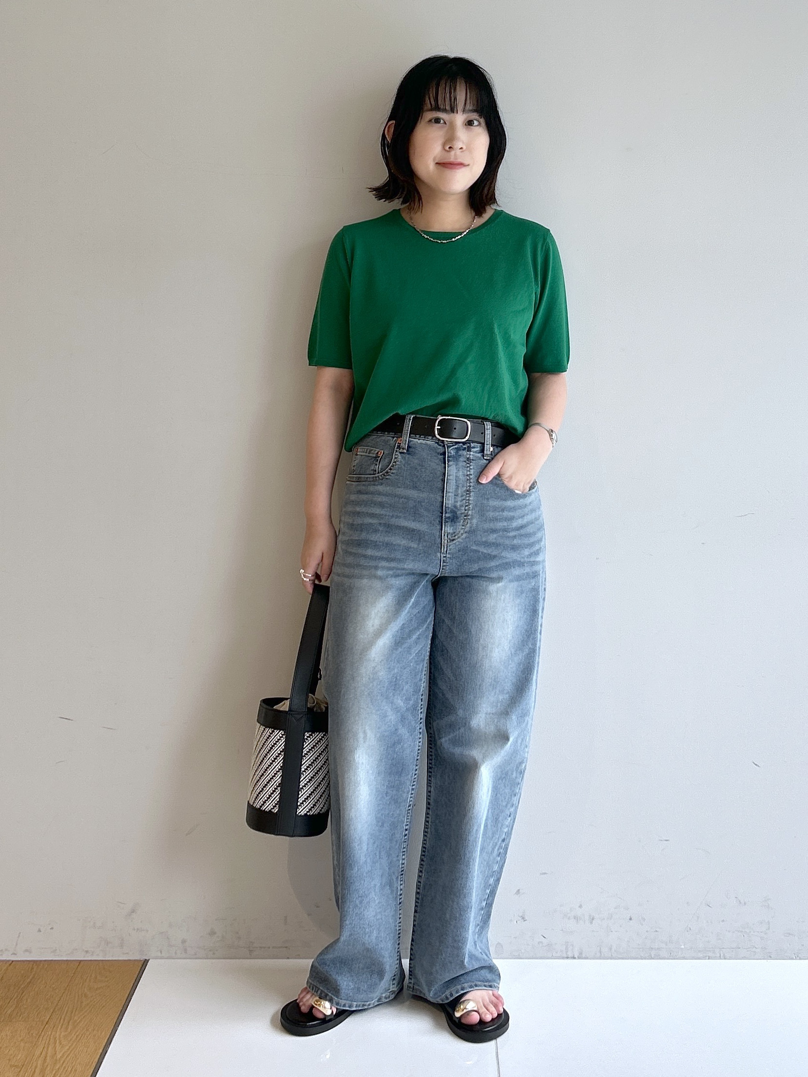 Hirokaさんの「Dessin｜【9色展開/接触冷感/UVカット】ドライタッチサマーニットT」を使ったコーディネート