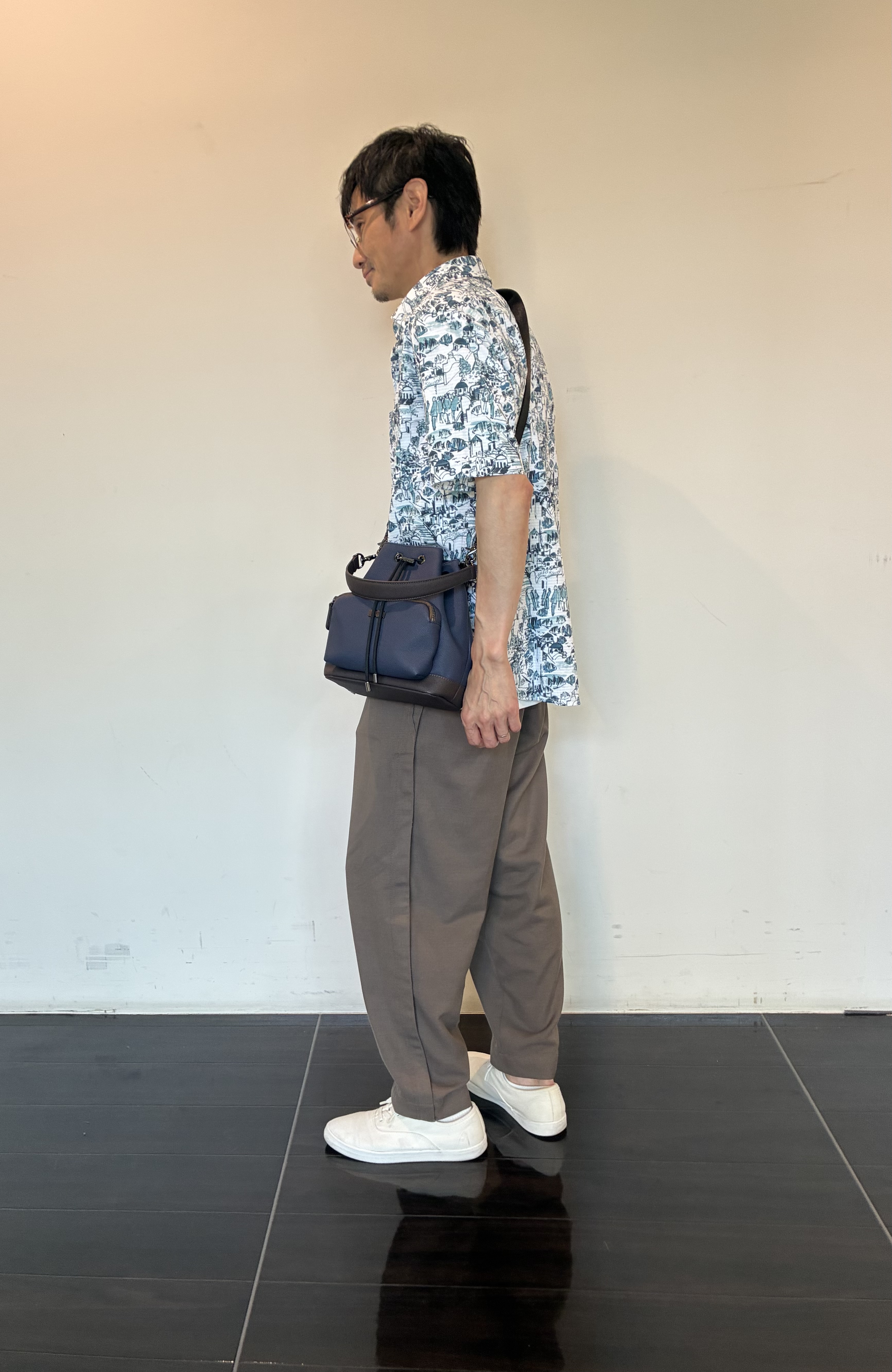 ハセガワさんの「TAKEO KIKUCHI｜【日本製】JFP DotAir（R）リゾートプリント半袖シャツ」を使ったコーディネート