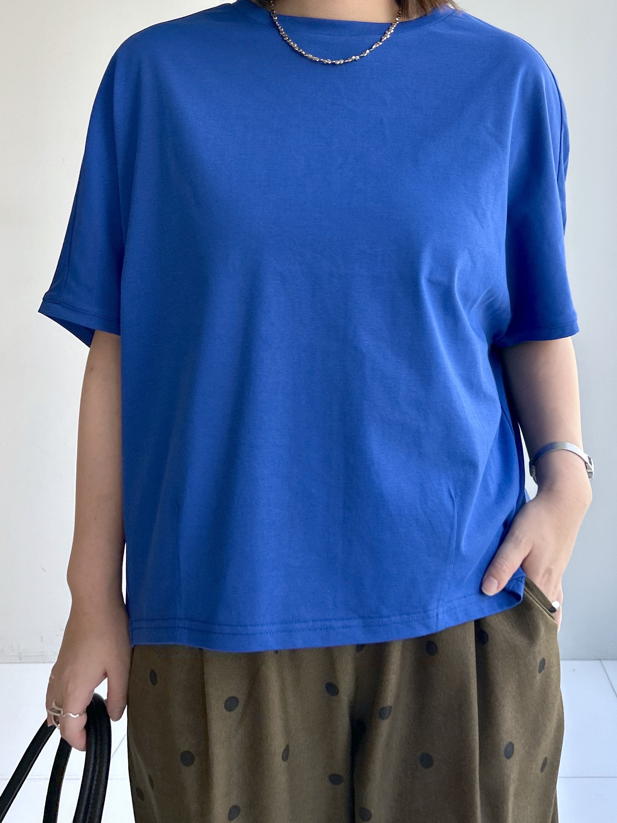 Hirokaさんの「Dessin｜【汗シミ防止/UVカット】ドルマンスリーブ プルオーバー」を使ったコーディネート
