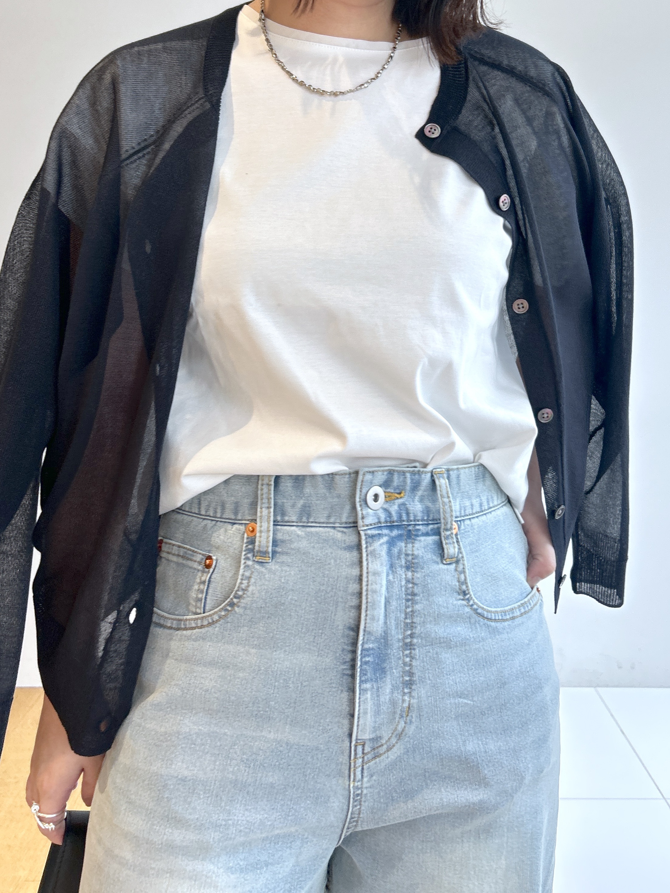 Hirokaさんの「Dessin｜【UVカット/接触冷感】美光沢カットソー」を使ったコーディネート