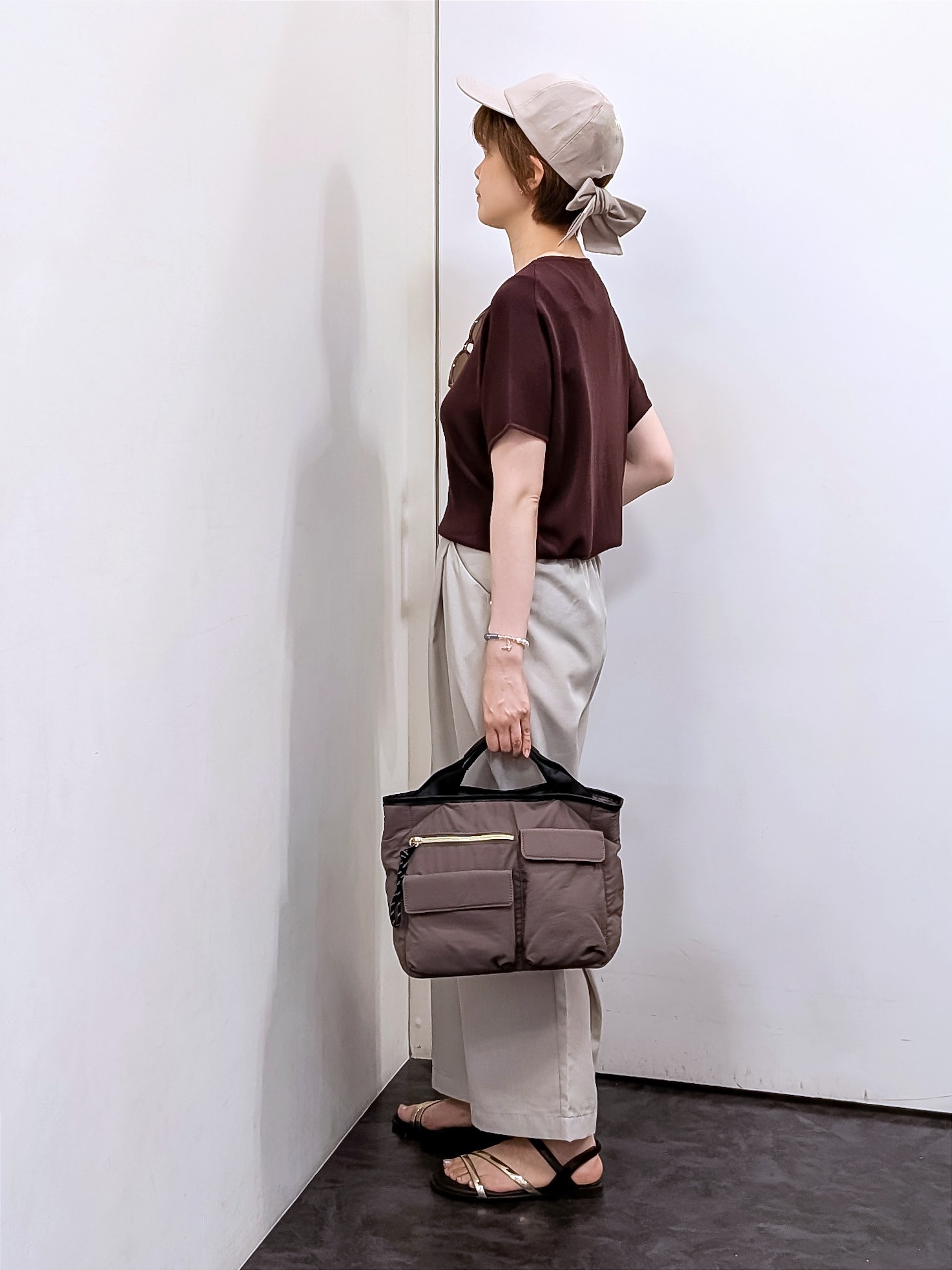 やまちゃんさんの「grove｜【シリーズ累計36万枚！名品ニット】やわらかドライタッチ ドルマンニット」を使ったコーディネート