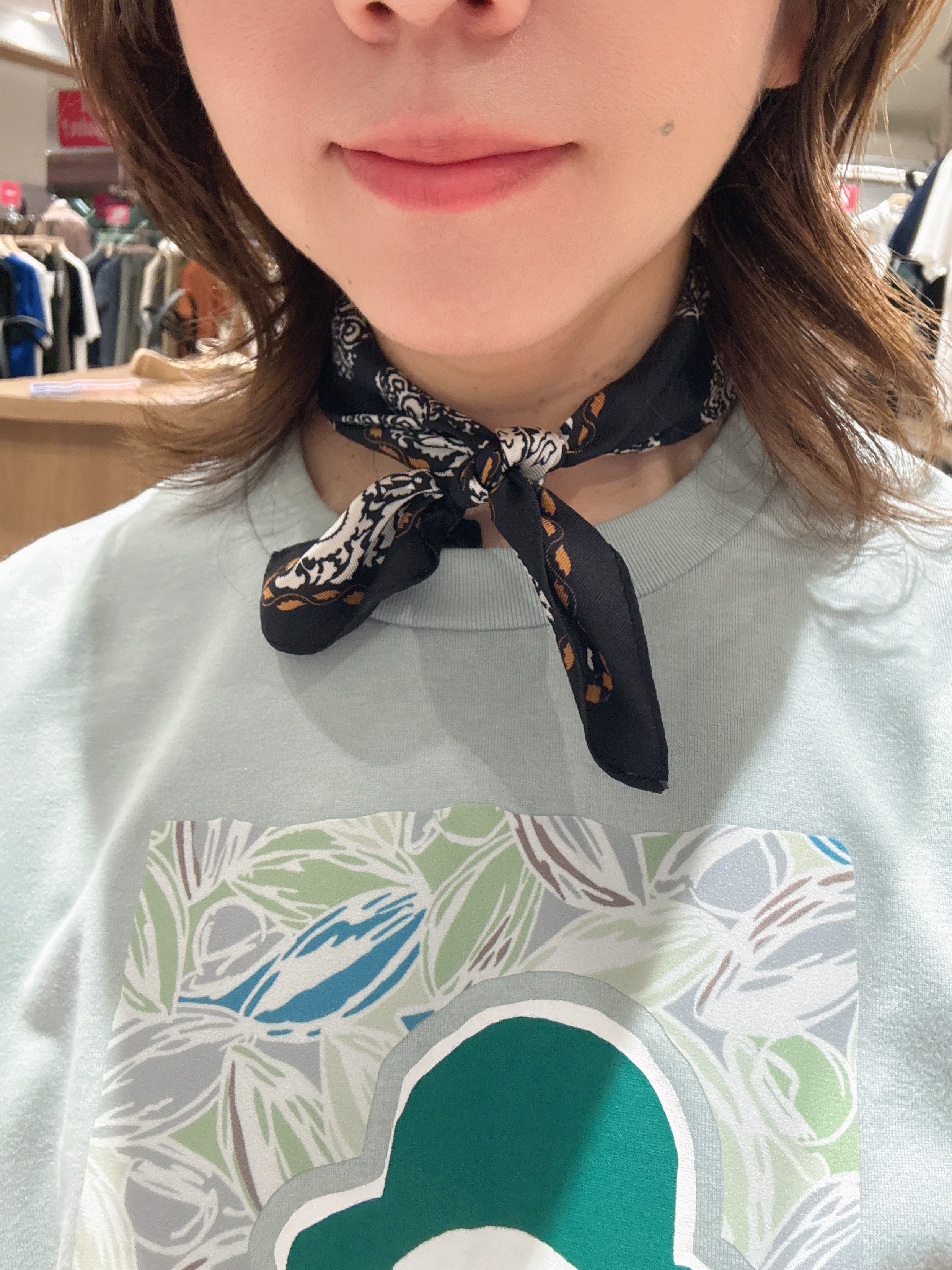 hanechanさんの「TAKEO KIKUCHI｜ポートレートアートＴシャツ」を使ったコーディネート