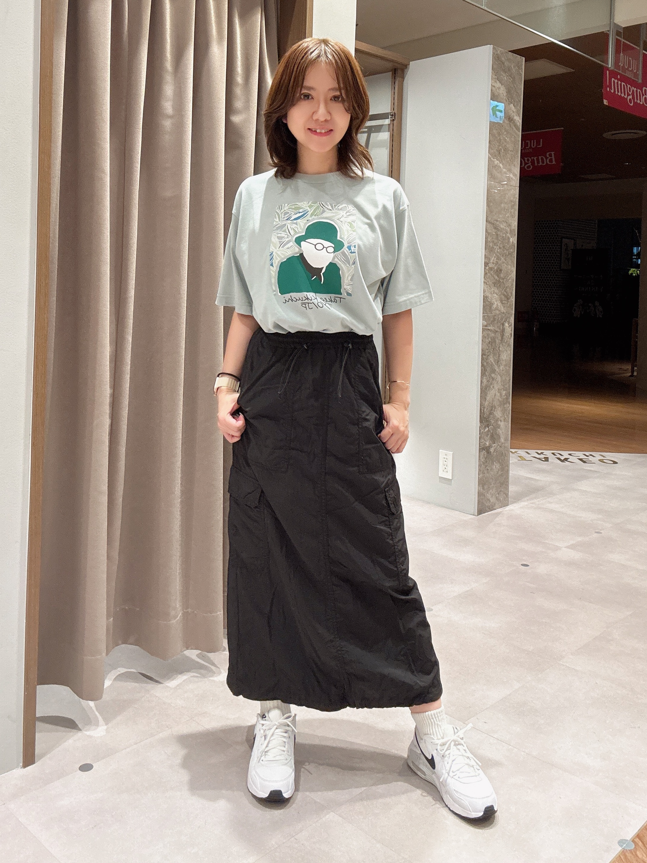 hanechanさんの「TAKEO KIKUCHI｜ポートレートアートＴシャツ」を使ったコーディネート