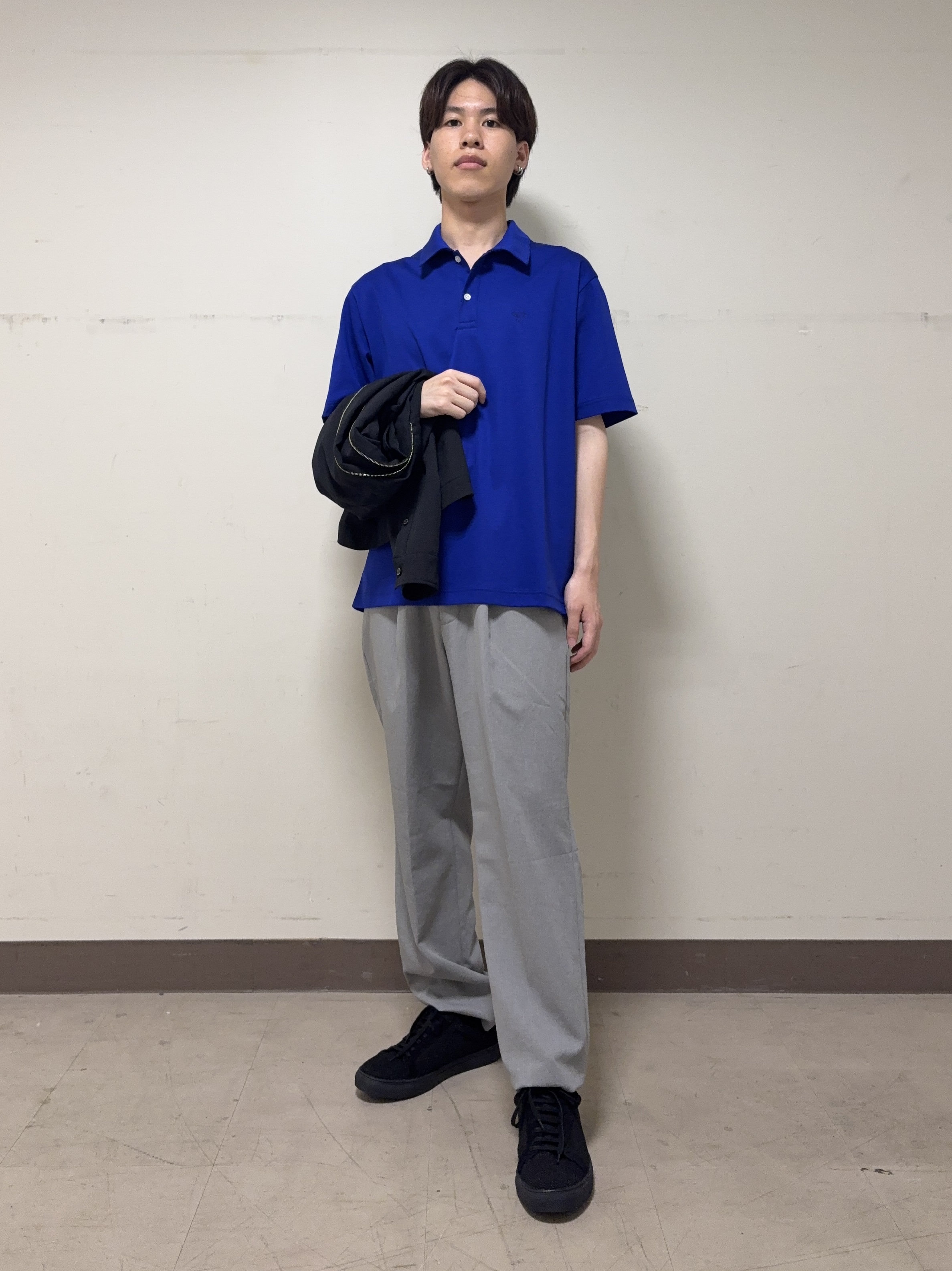 藤井 皇良さんの「TAKEO KIKUCHI｜【撥水・洗える・シワになりにくい】 リランチェ（R） フードブルゾン」を使ったコーディネート