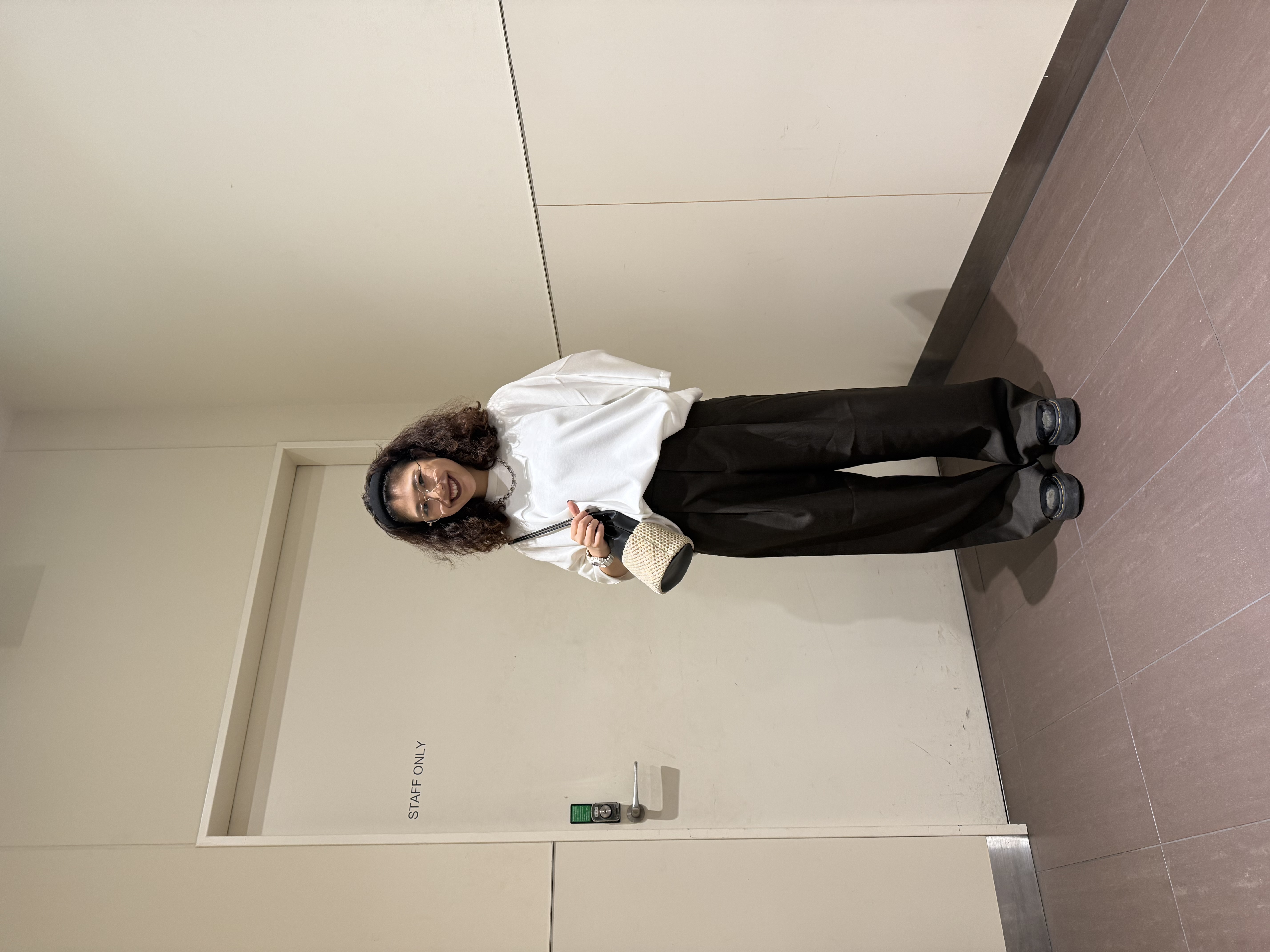 安本有里さんの「tk.TAKEO KIKUCHI｜【昨年売上NO.1】マシュマロドルマンカットソー/柔らか/ふわふわタッチ」を使ったコーディネート