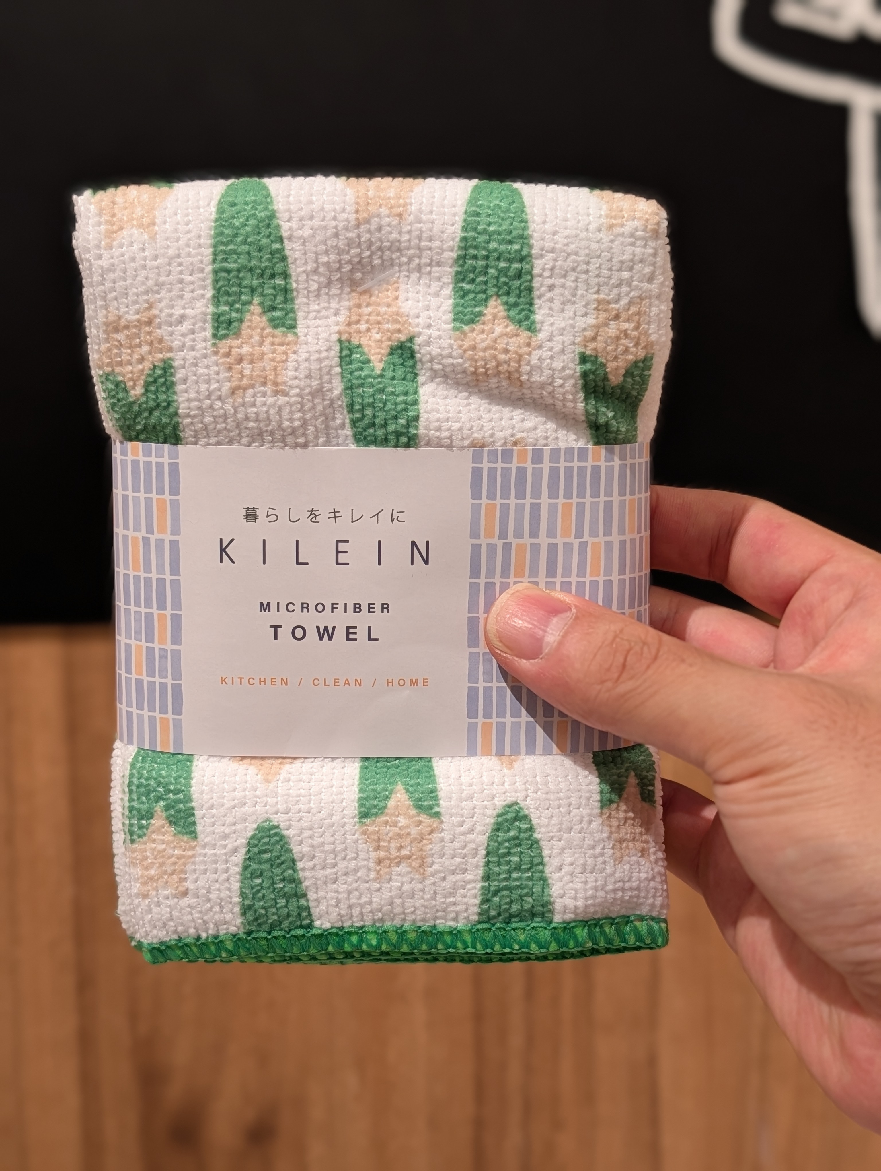 シモさんの「212 KITCHEN STORE｜KILEIN マイクロファイバータオル トマト」を使ったコーディネート