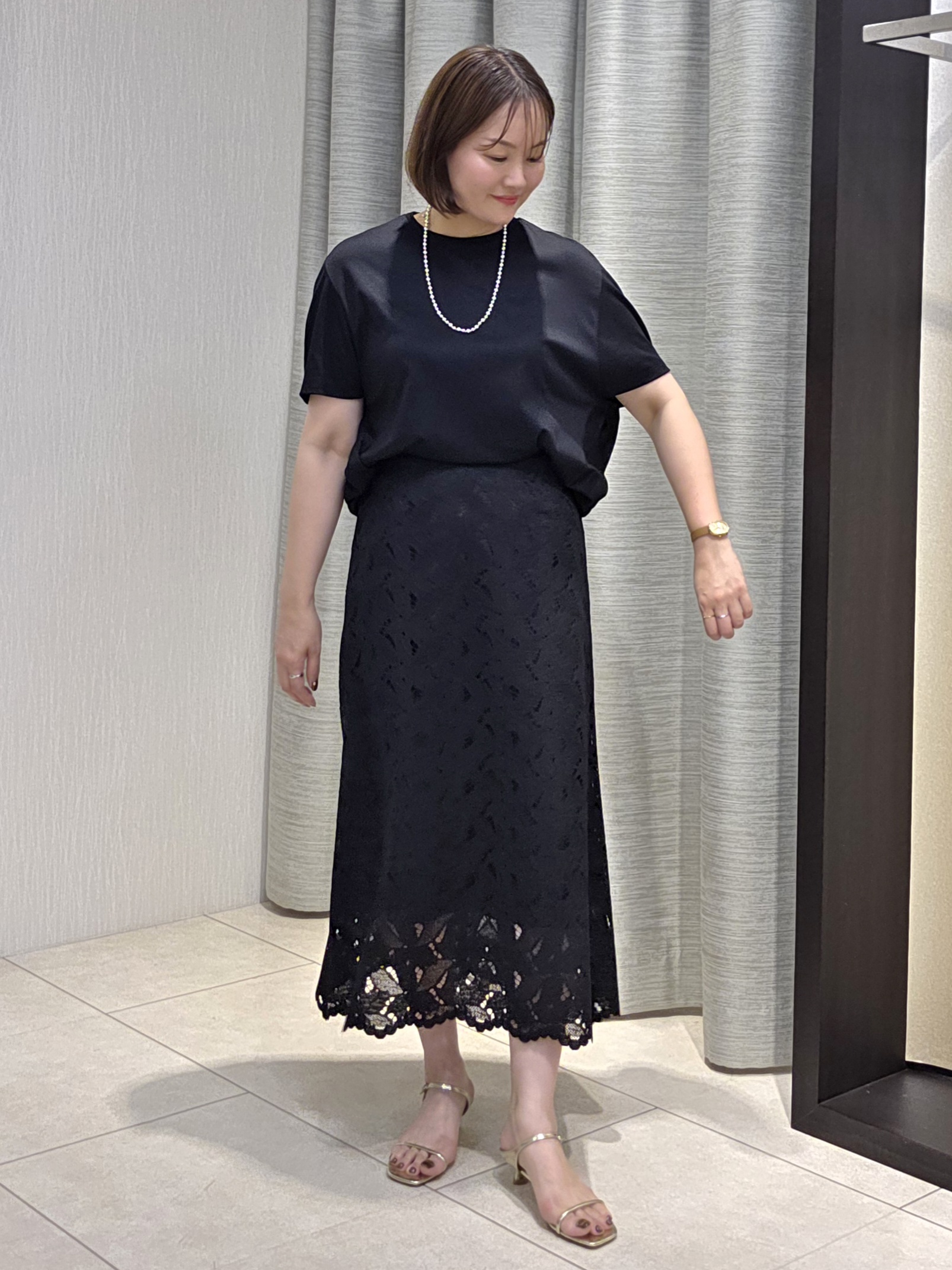 naokoさんの「UNTITLED｜トリコットシアーブラウス」を使ったコーディネート