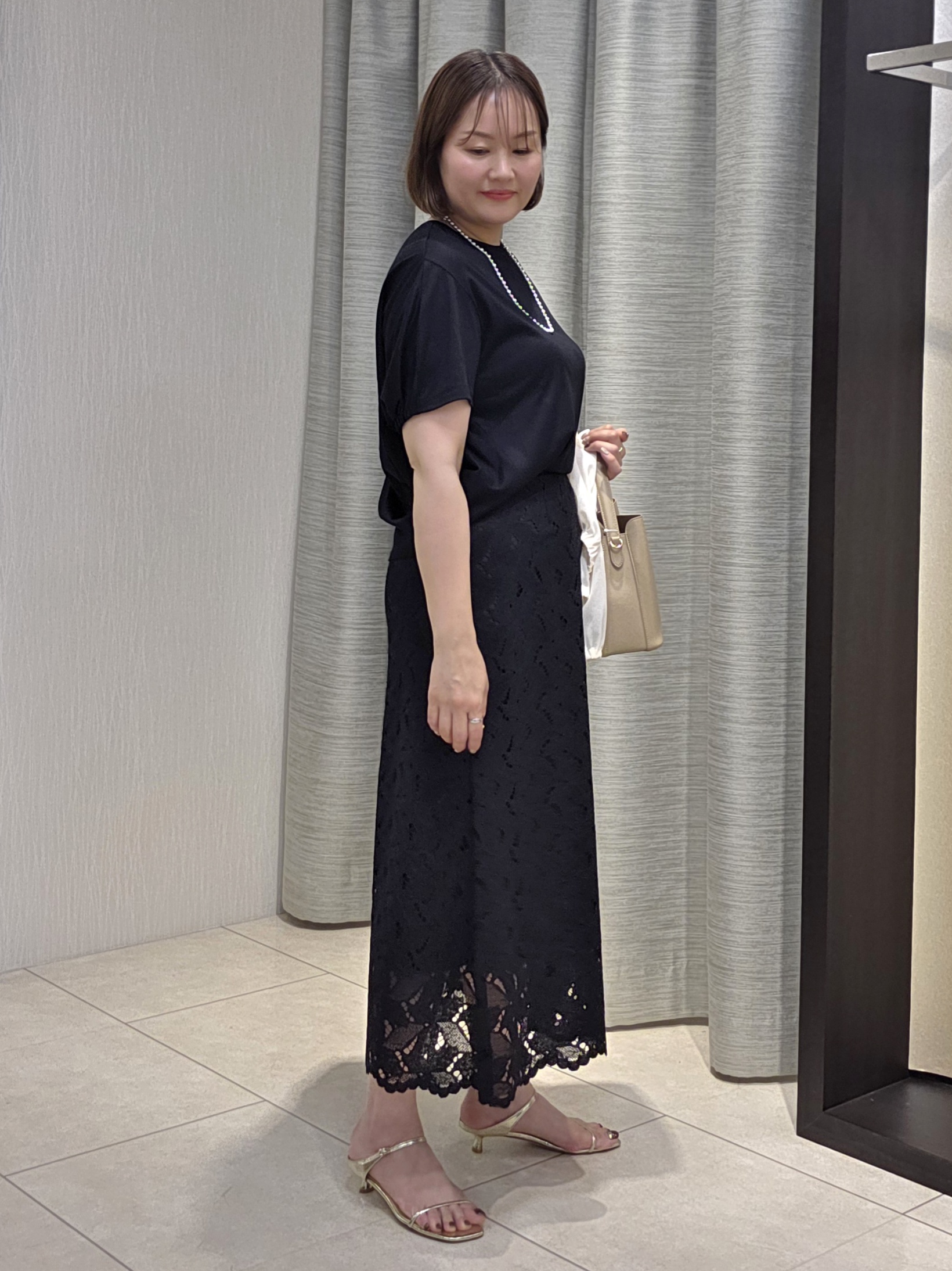 naokoさんの「UNTITLED｜トリコットシアーブラウス」を使ったコーディネート