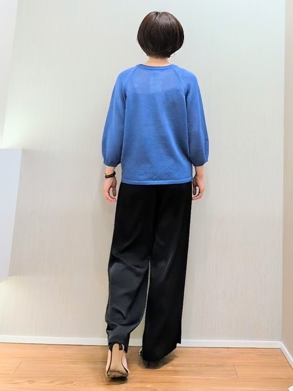 ミズタさんの「UNTITLED｜【洗える/ゆったり】クルーネックドライニット」を使ったコーディネート