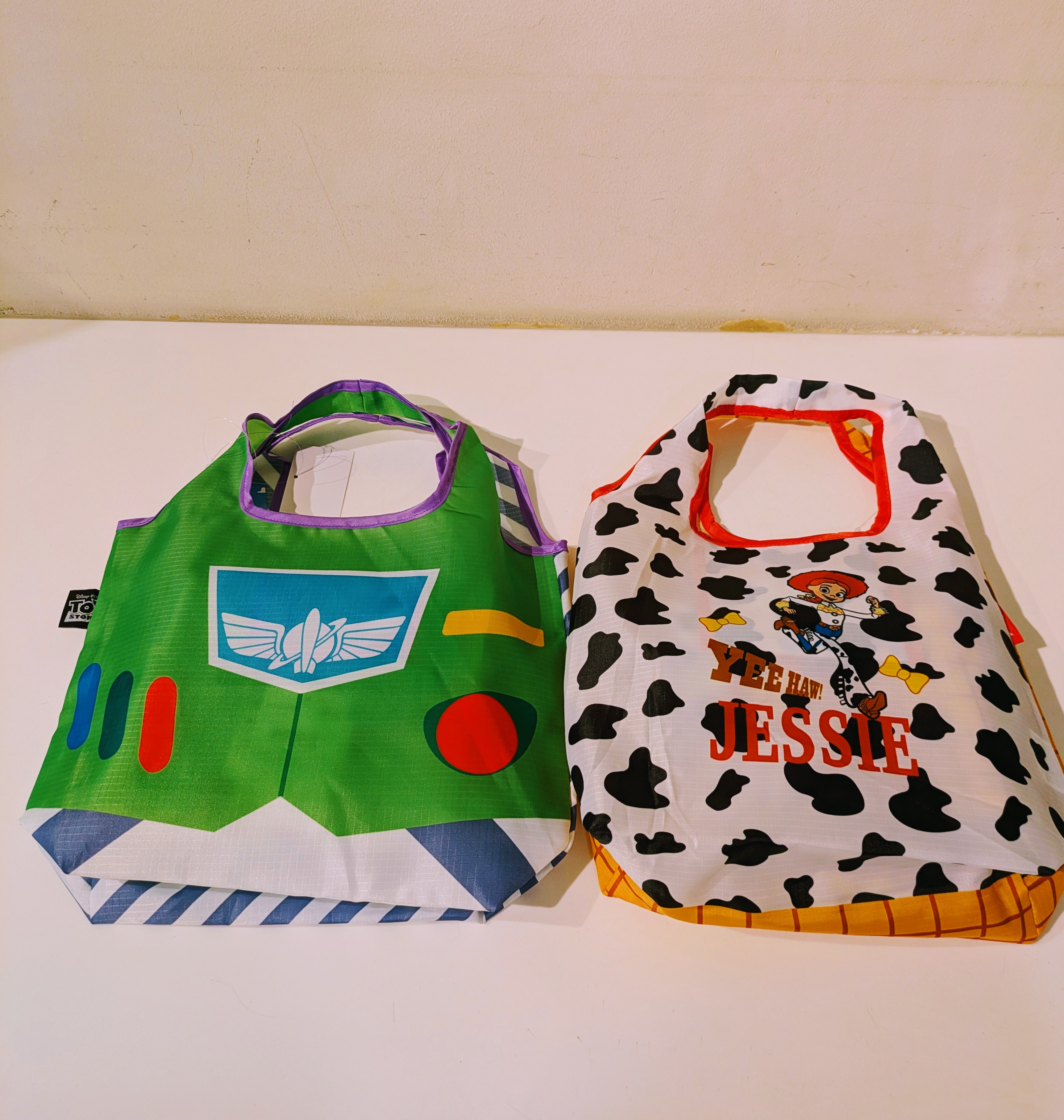 つきさんの「212 KITCHEN STORE｜サガラ刺繍ポーチ バズ ＜TOY STORY トイ・ストーリー＞」を使ったコーディネート