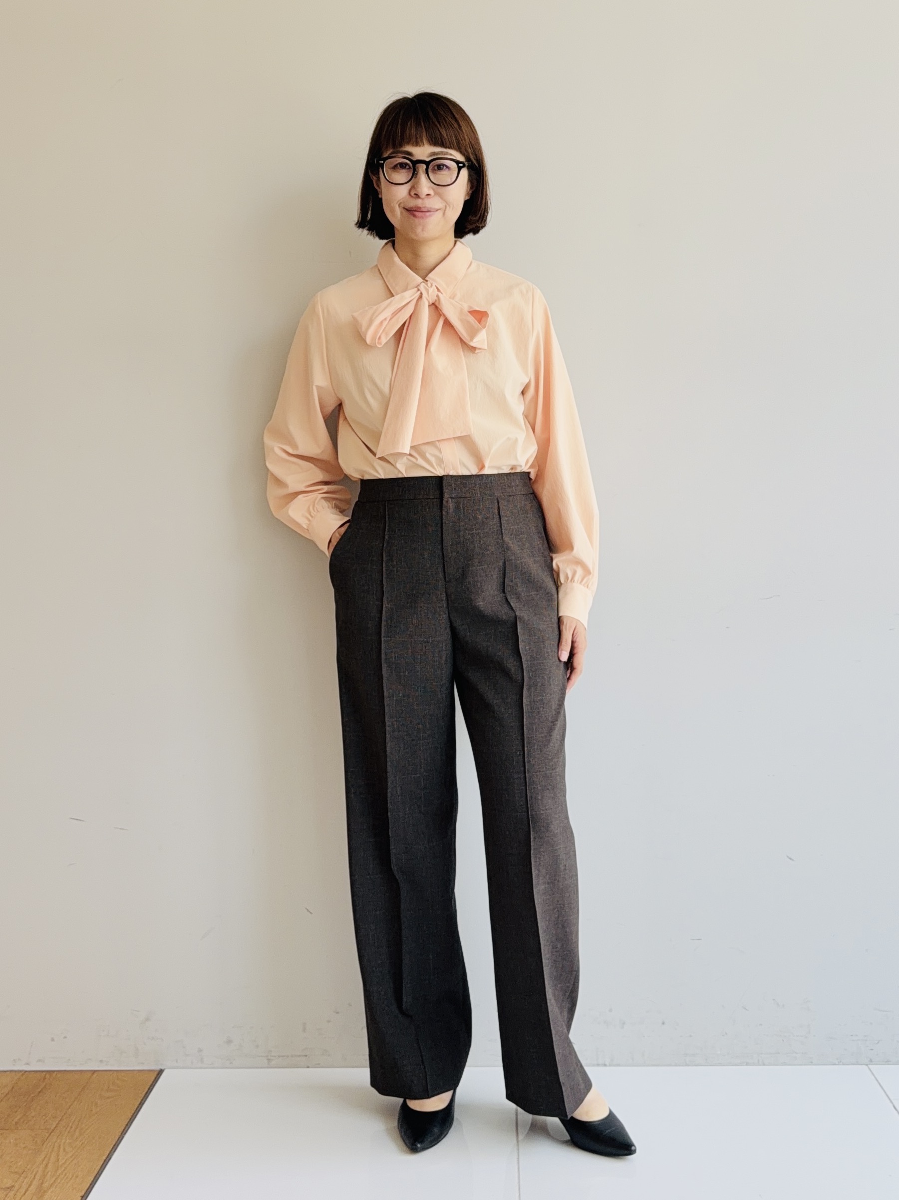 murayamaさんの「INDIVI｜【ラム革／美脚／通勤】レザーパンプス」を使ったコーディネート