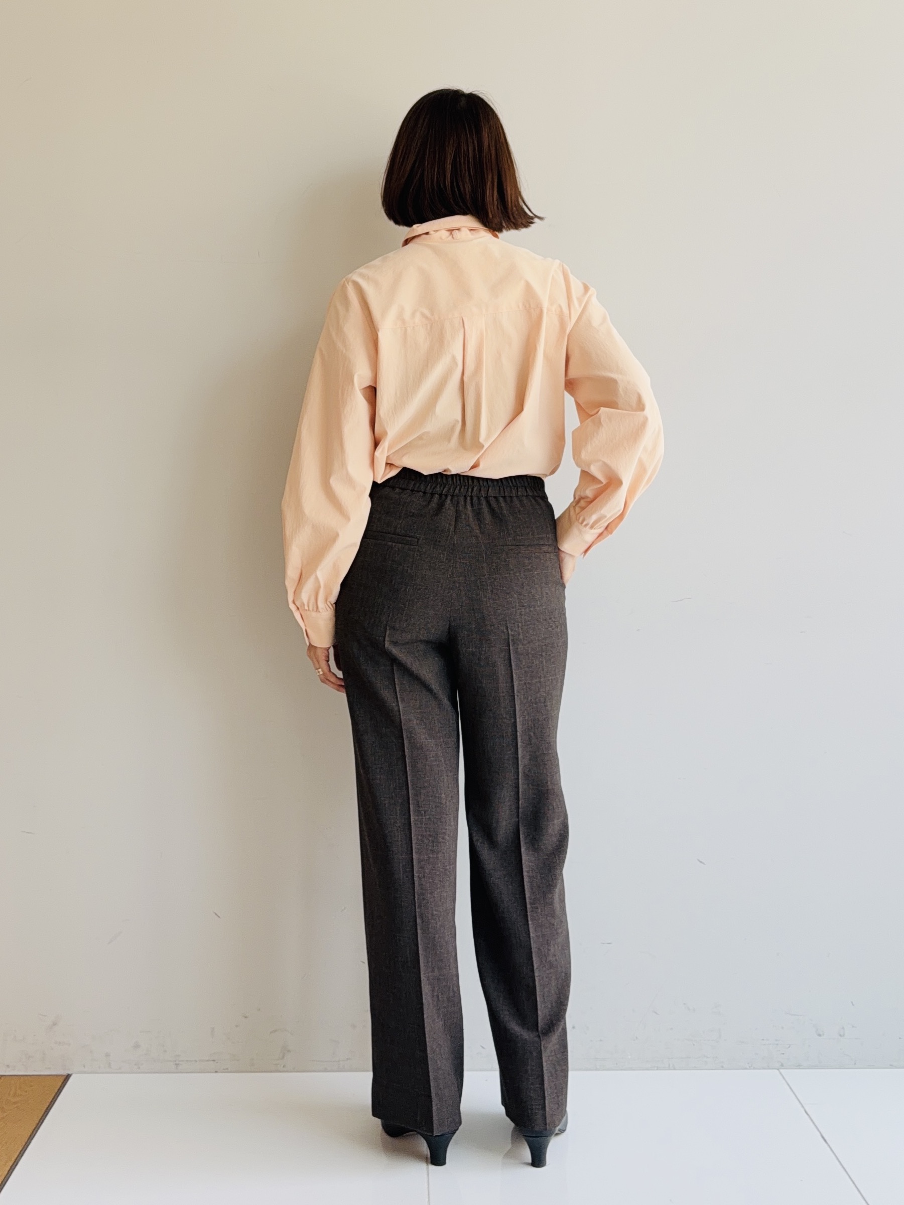 murayamaさんの「INDIVI｜【ラム革／美脚／通勤】レザーパンプス」を使ったコーディネート