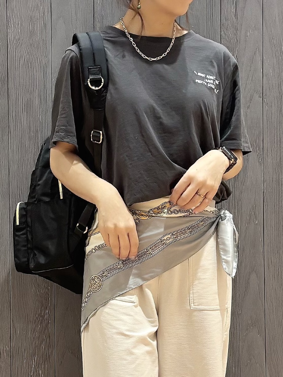 meiさんの「SHOO･LA･RUE｜【PEANUTS】ひんやりプリントTシャツ」を使ったコーディネート
