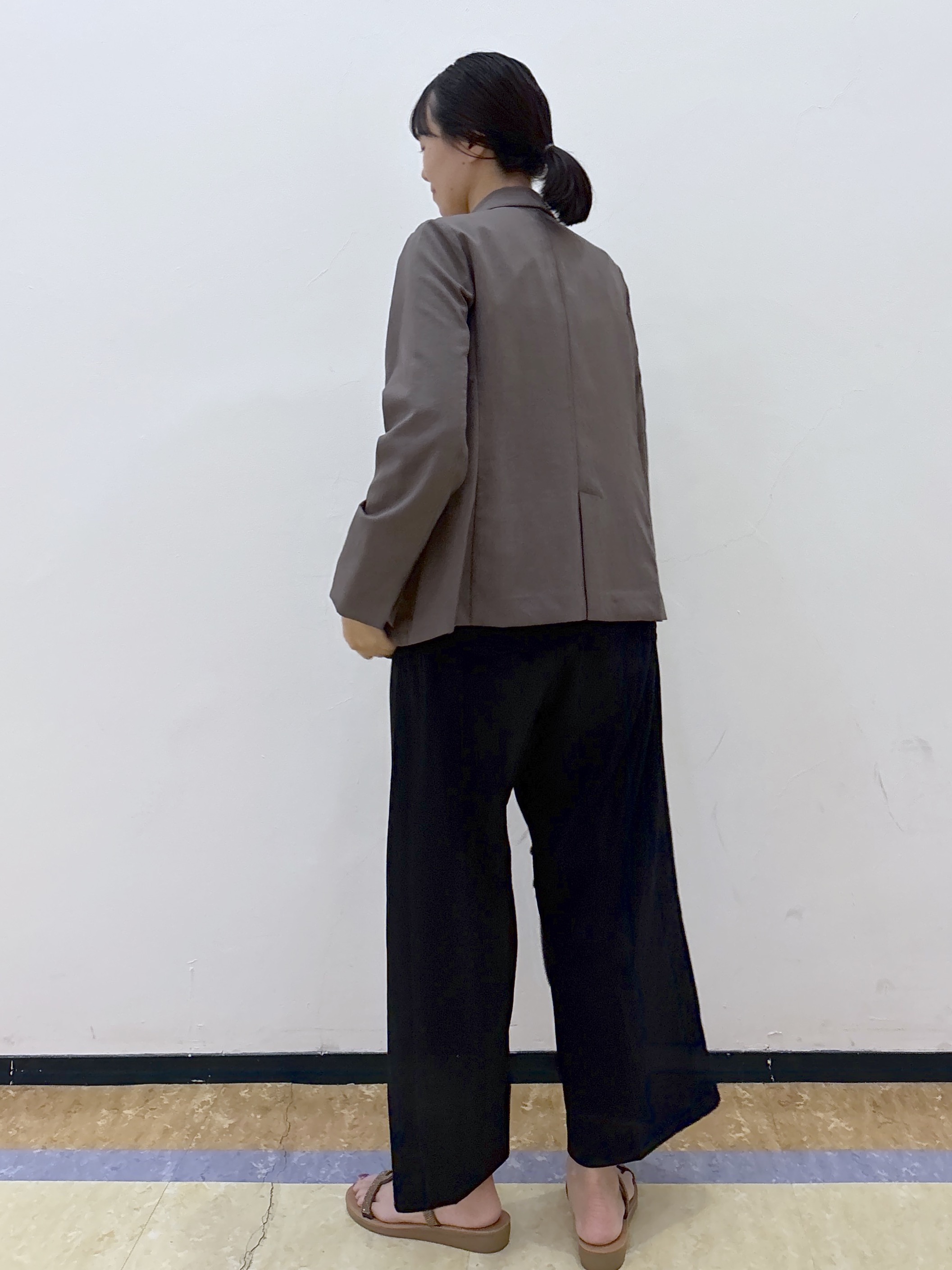 akariさんの「index｜《再入荷》ダブルブレストテーラードジャケット【接触冷感／吸水速乾／イージーアイロン／防シワ／洗濯機O」を使ったコーディネート