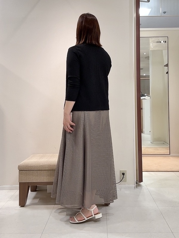 YUIさんの「UNTITLED｜【アンサンブル可】ポコポコカーディガン」を使ったコーディネート